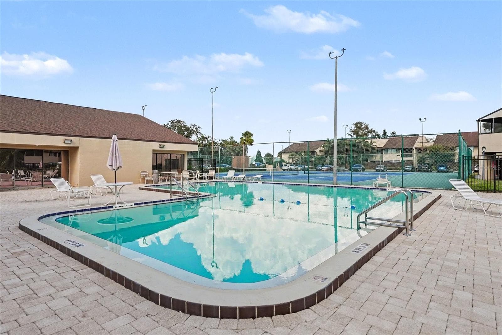 825 South Village Drive N #102, St Pete FL 33716 - 825 S VILLAGE DR N #102, ST PETERSBURG