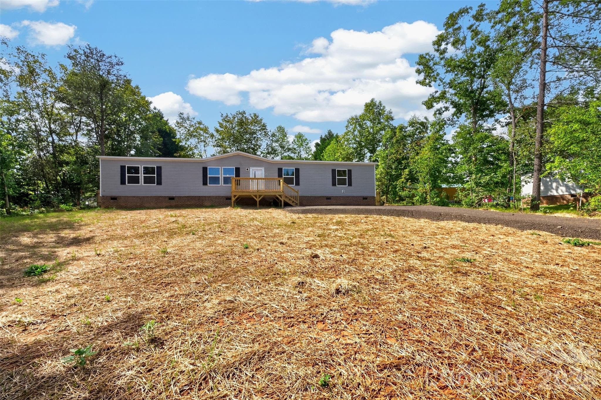 Single Family Residence at 4133 Alderbrook Court, Lenoir, photo 19 of 35