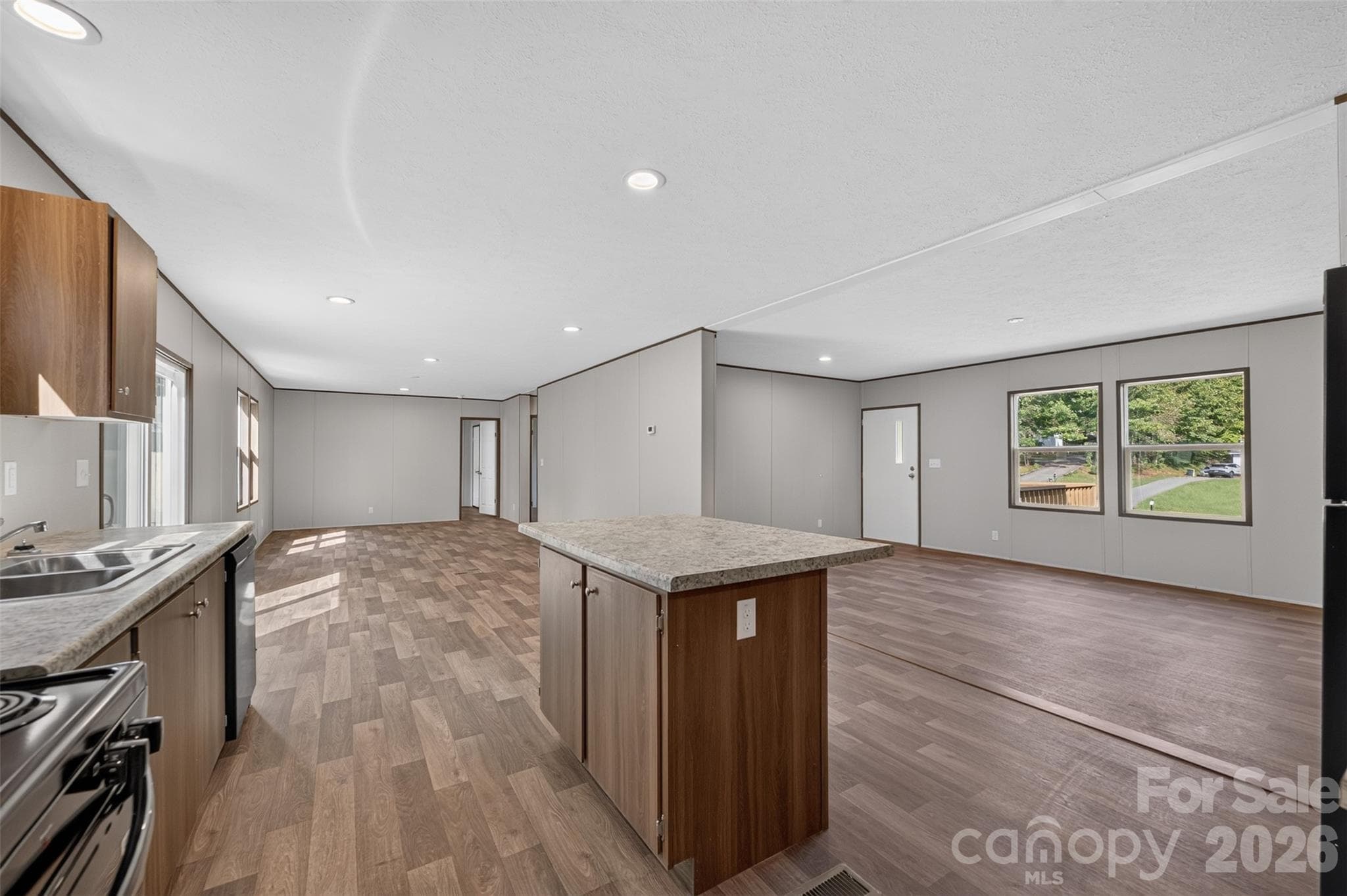 Single Family Residence at 4133 Alderbrook Court, Lenoir, photo 31 of 35