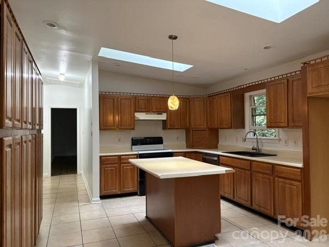 Single Family Residence at 20 Pheasant Run Road, Brevard, photo 6 of 24