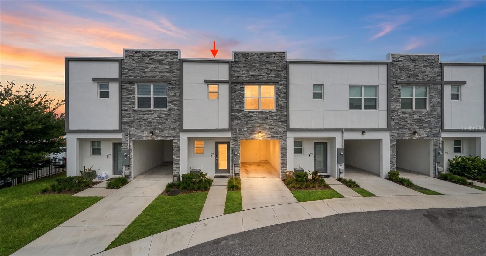 620 TRIKOMO DR