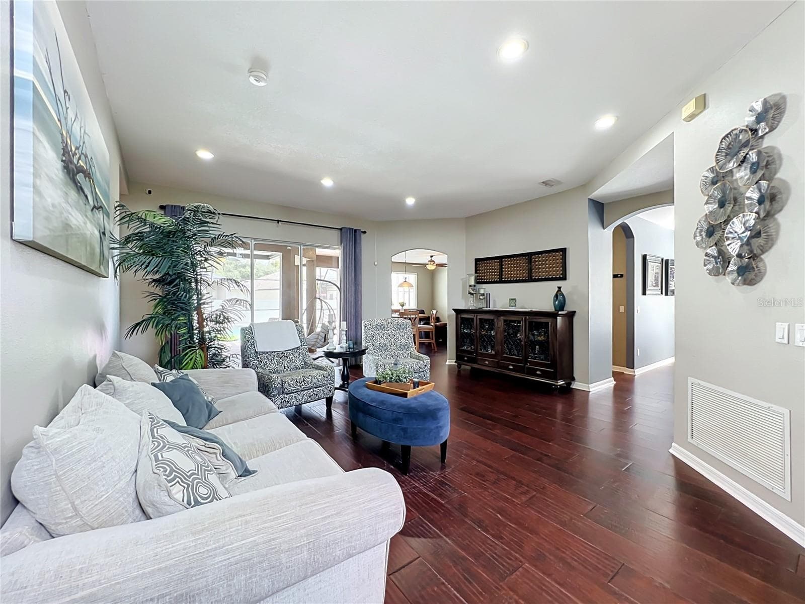 Single Family Residence at 1587 THORNAPPLE LN, SANFORD, photo 7 of 70