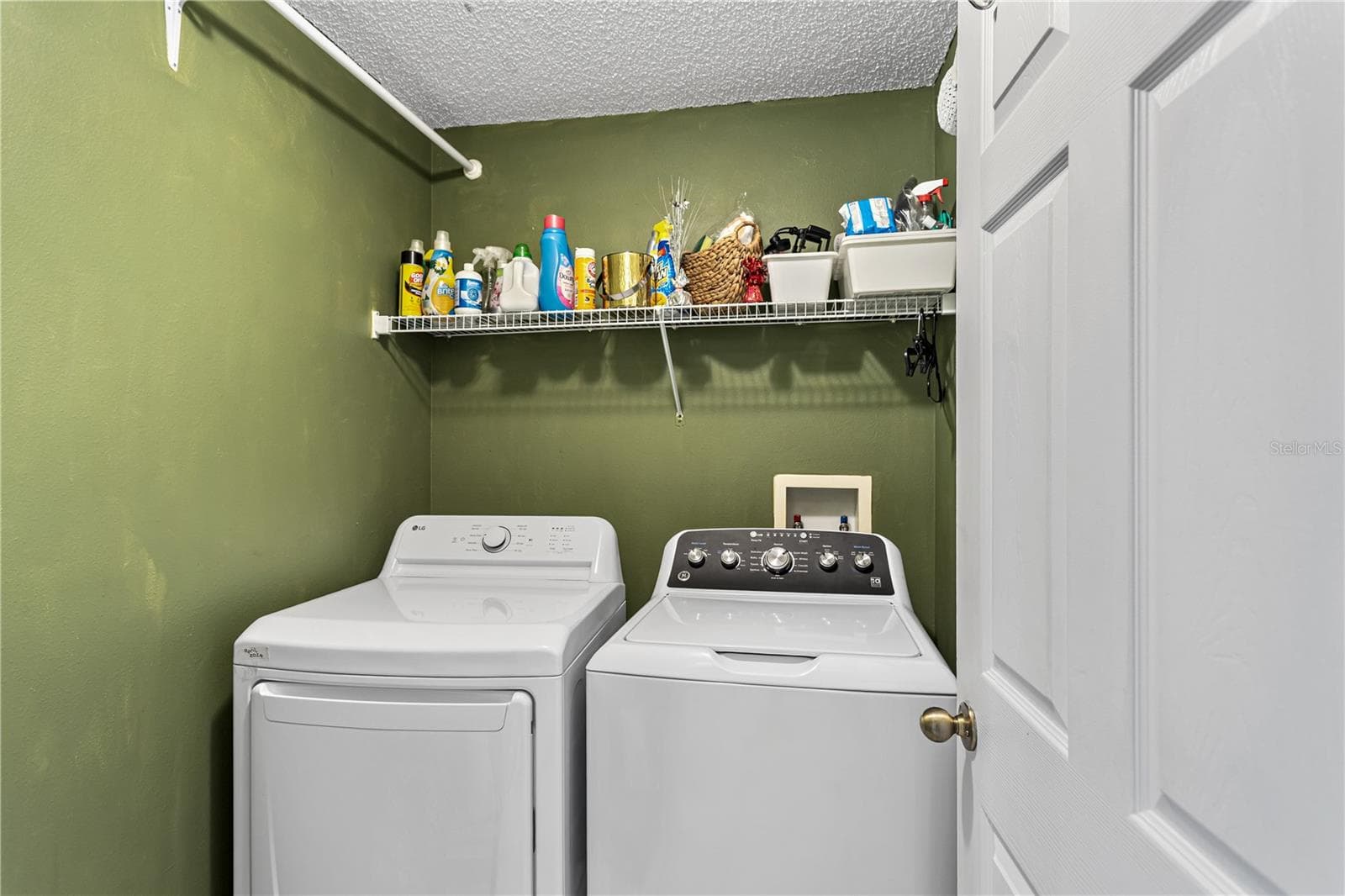 Single Family Residence at 5737 LAKE CHAMPLAIN DR, ORLANDO, photo 26 of 28