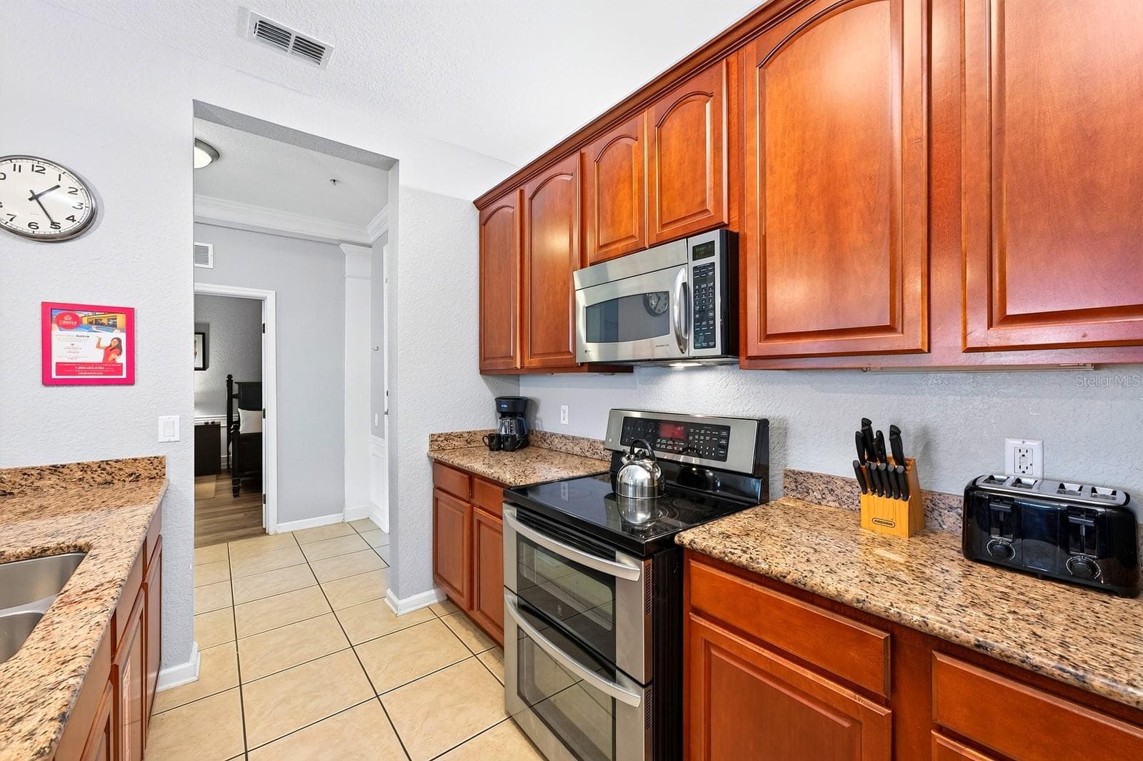 Kitchen. - 5049 SHOREWAY LOOP #1-201, ORLANDO