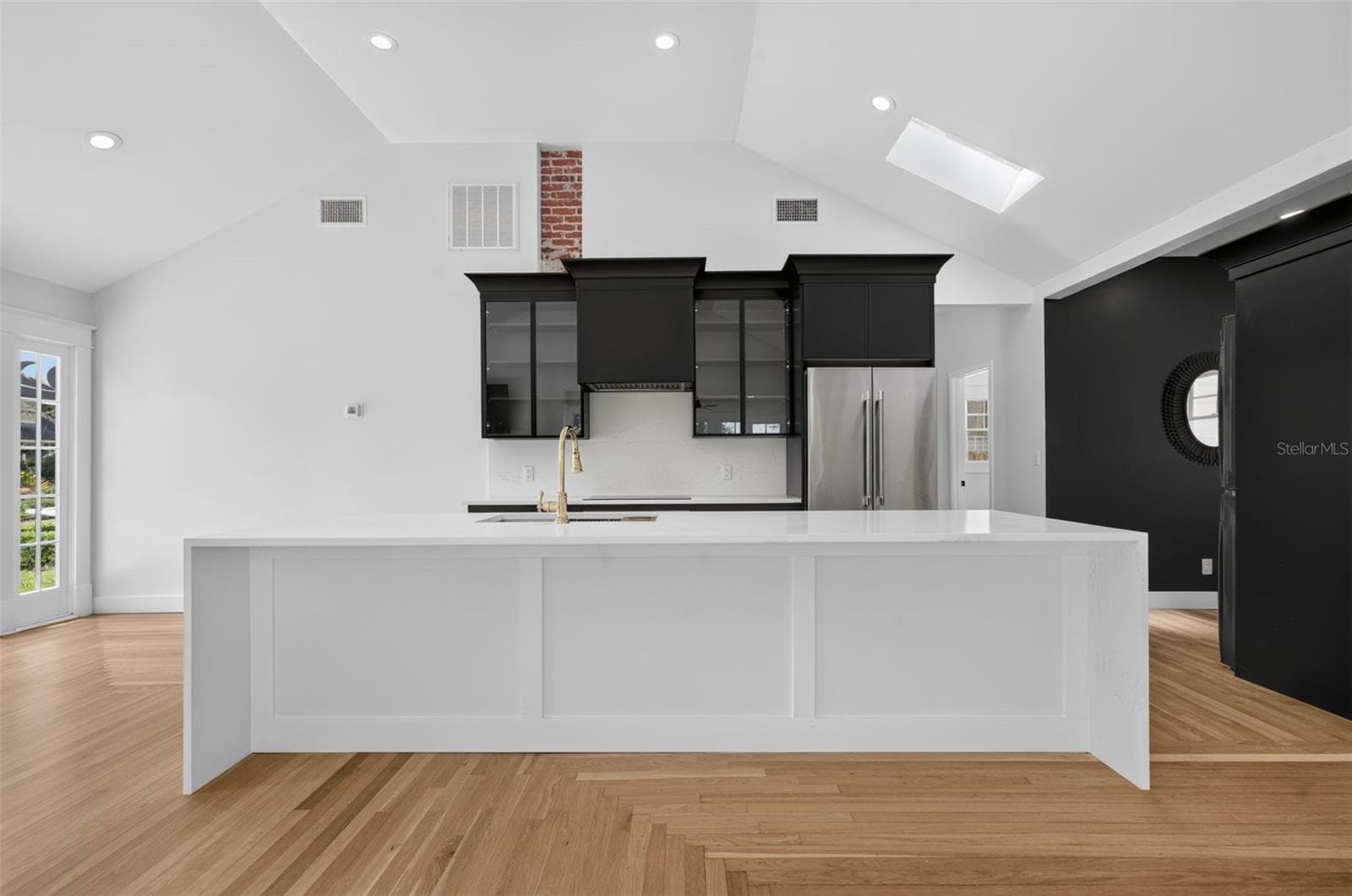 Kitchen - 323 E AMELIA ST, ORLANDO