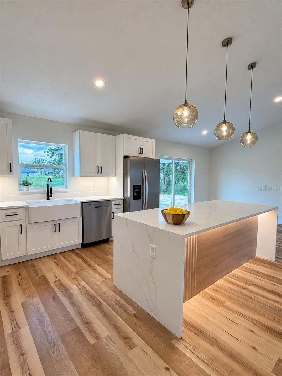 Single Family Residence at 115 JUNIPER CIR, OCALA, photo 8 of 35