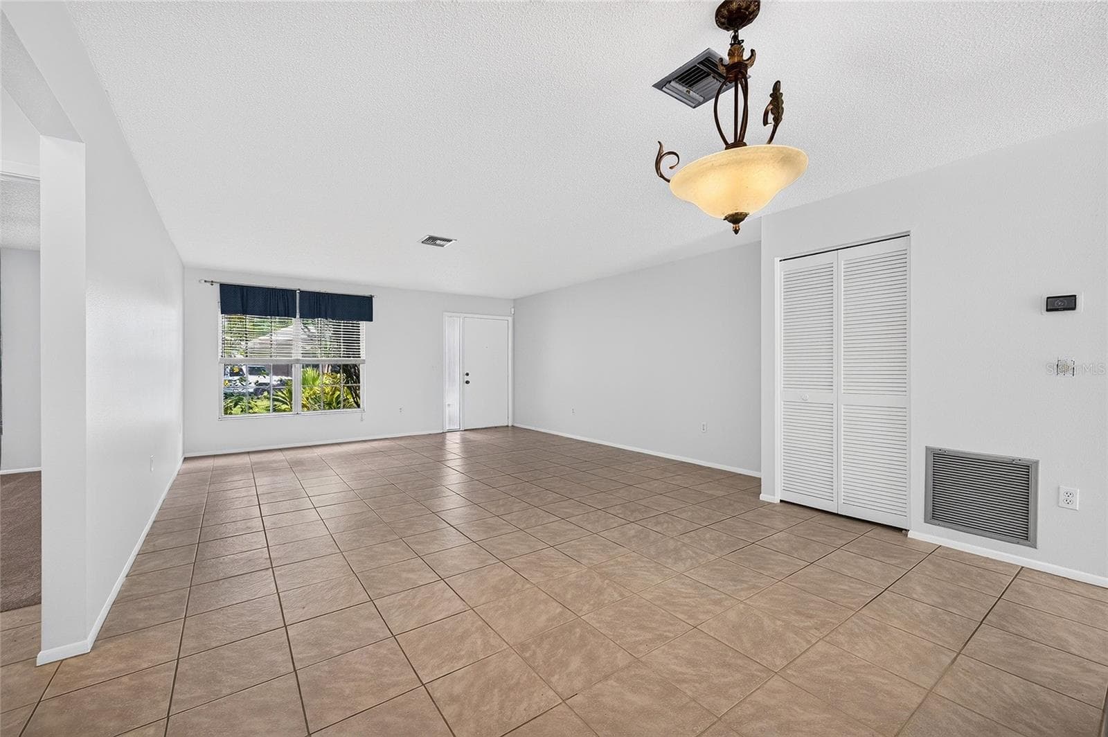 Villa at 4206 OAKHURST CIR E #3075, SARASOTA, photo 14 of 76