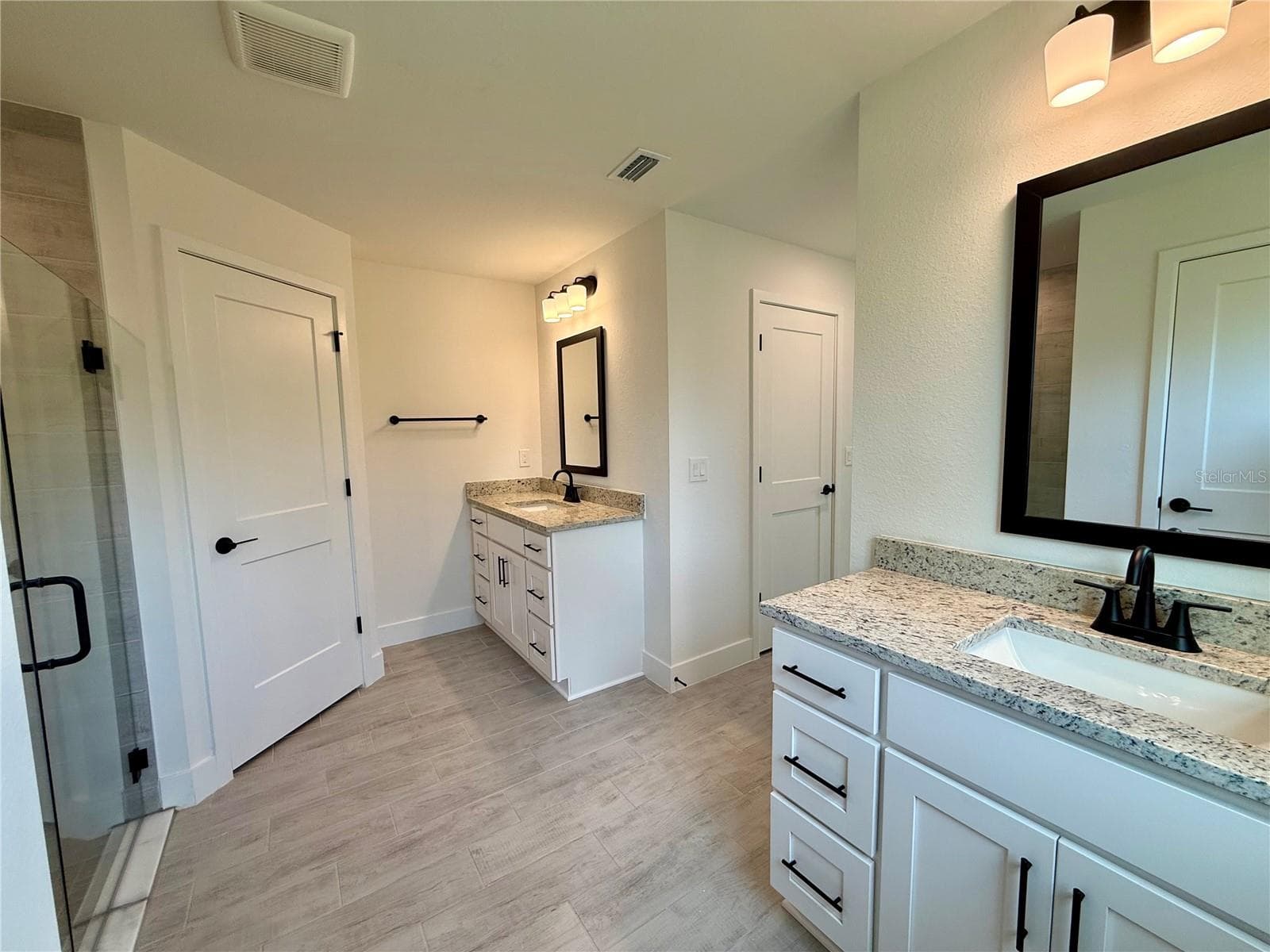 Single Family Residence at 15585 ALDAMA CIR, PORT CHARLOTTE, photo 18 of 25