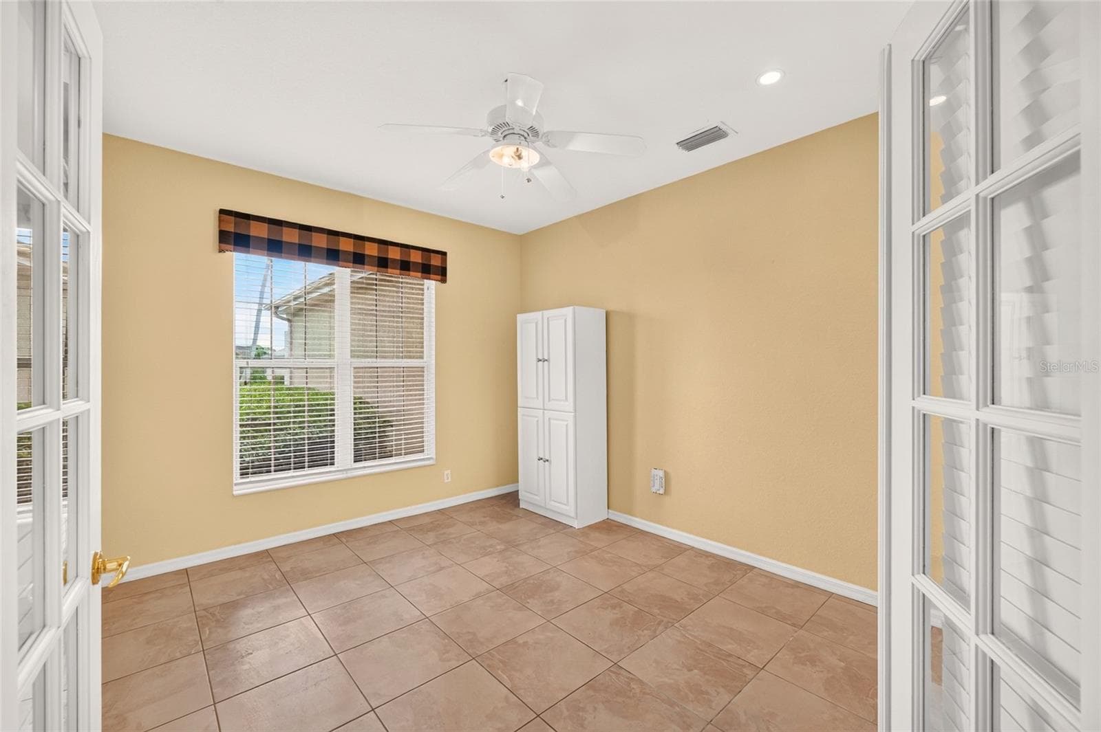 Single Family Residence at 12456 SE 92ND TER, SUMMERFIELD, photo 32 of 75