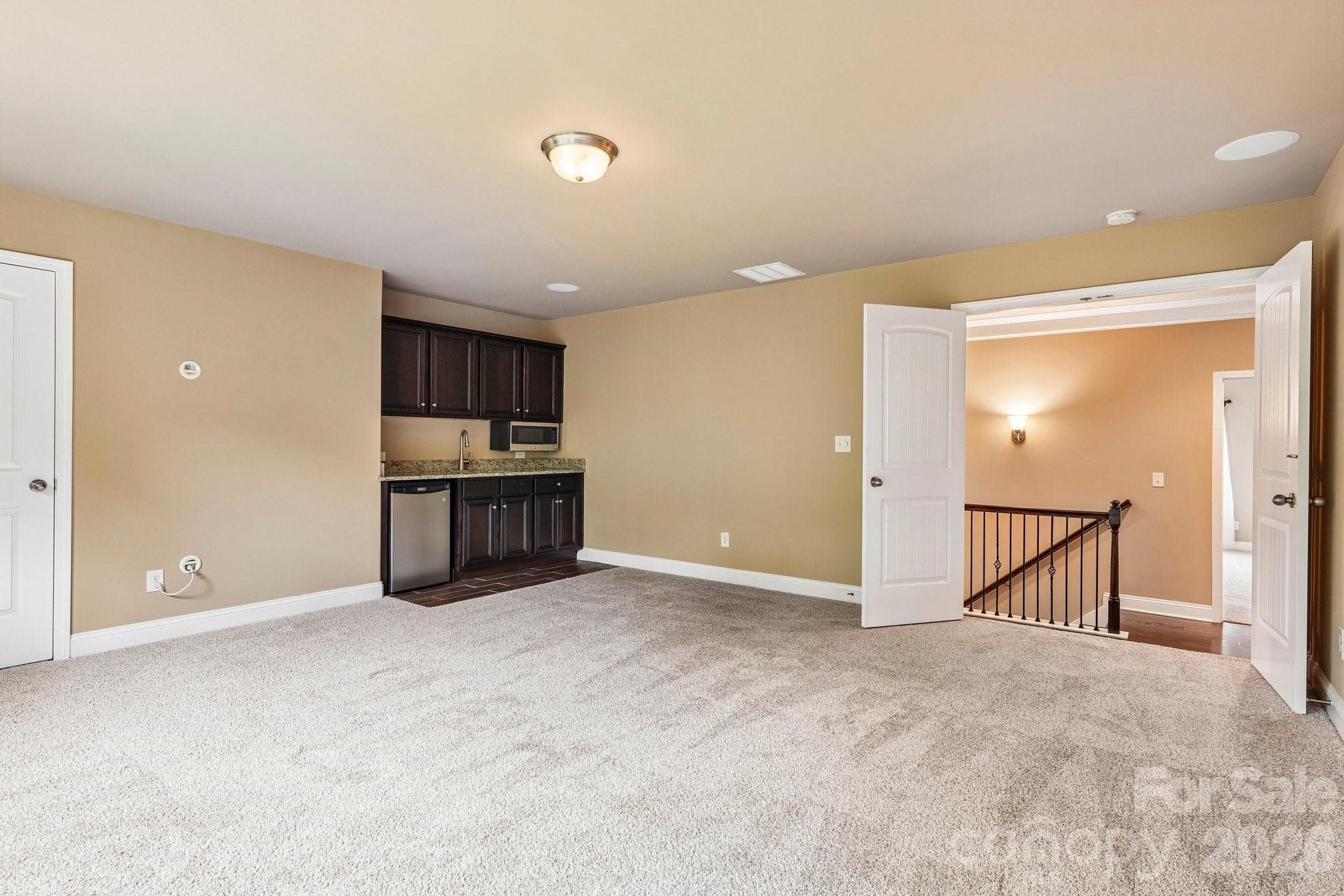 Single Family Residence at 2950 Donegal Drive, Kannapolis, photo 16 of 47
