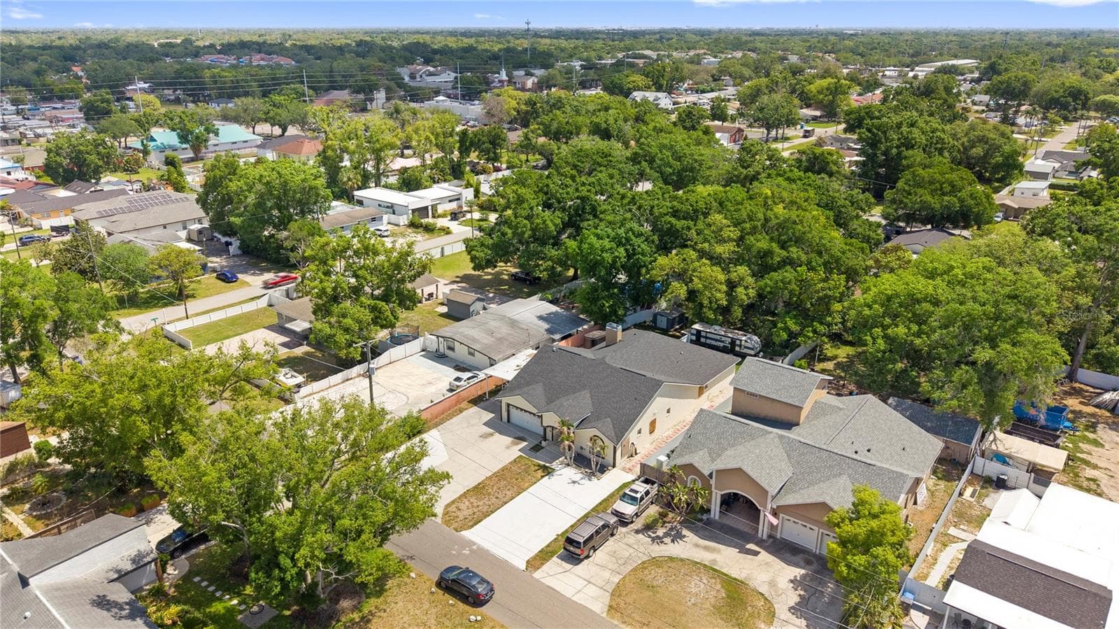 Single Family Residence at 8019 N GOMEZ AVE, TAMPA, photo 66 of 71