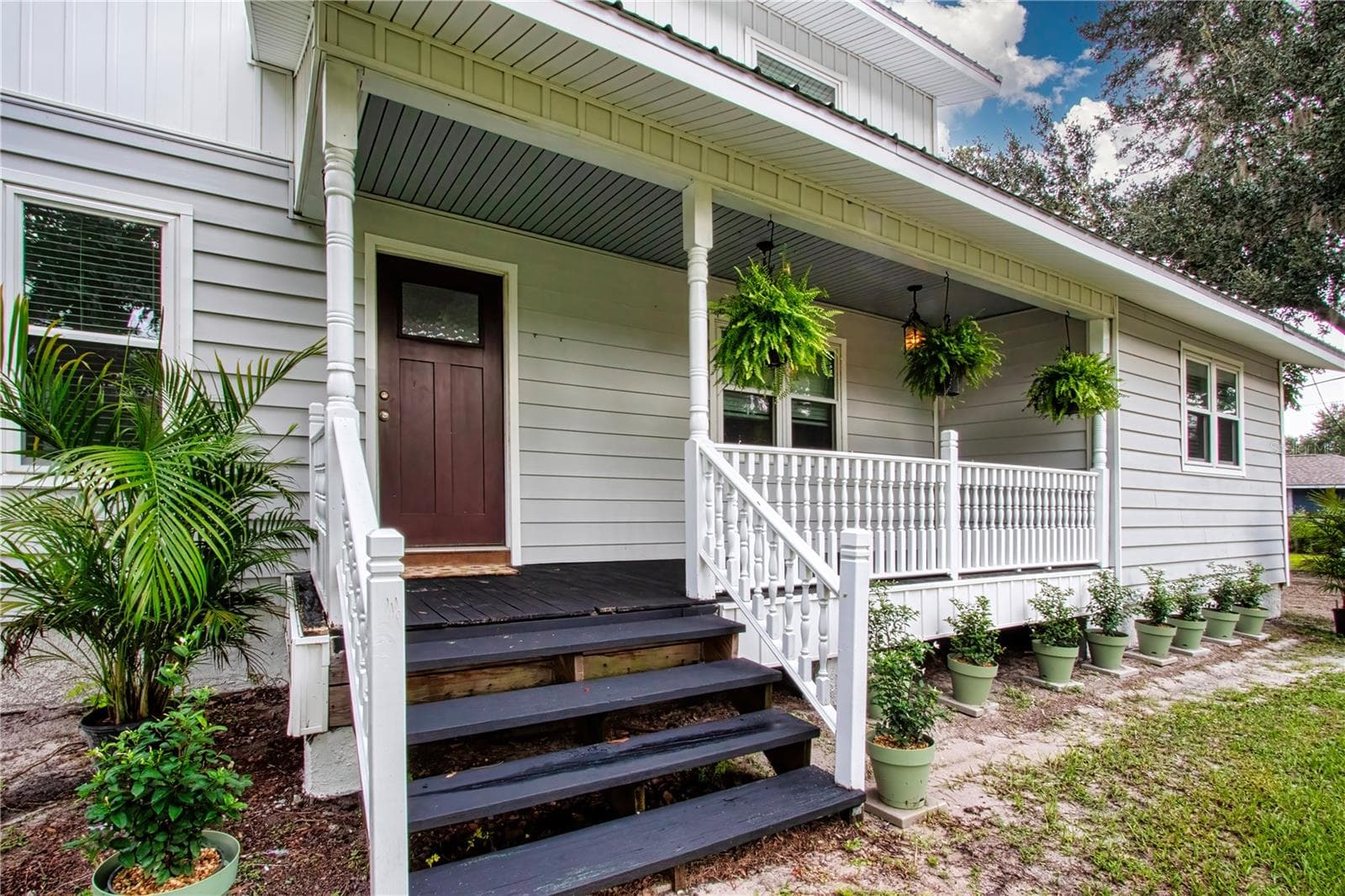 Front porch - 2501 LIGHTFOOT RD, WIMAUMA