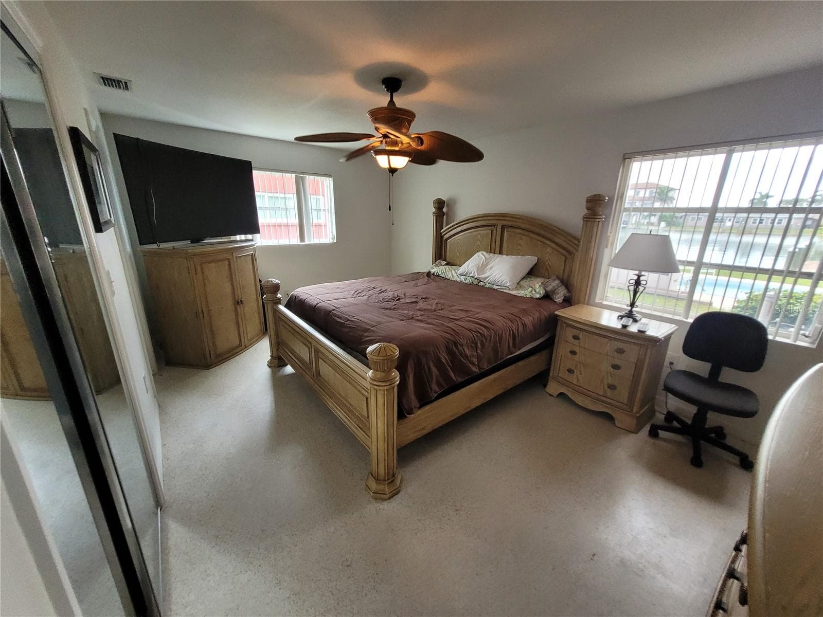 Single Family Residence at 137 MIDWAY IS, CLEARWATER, photo 26 of 27