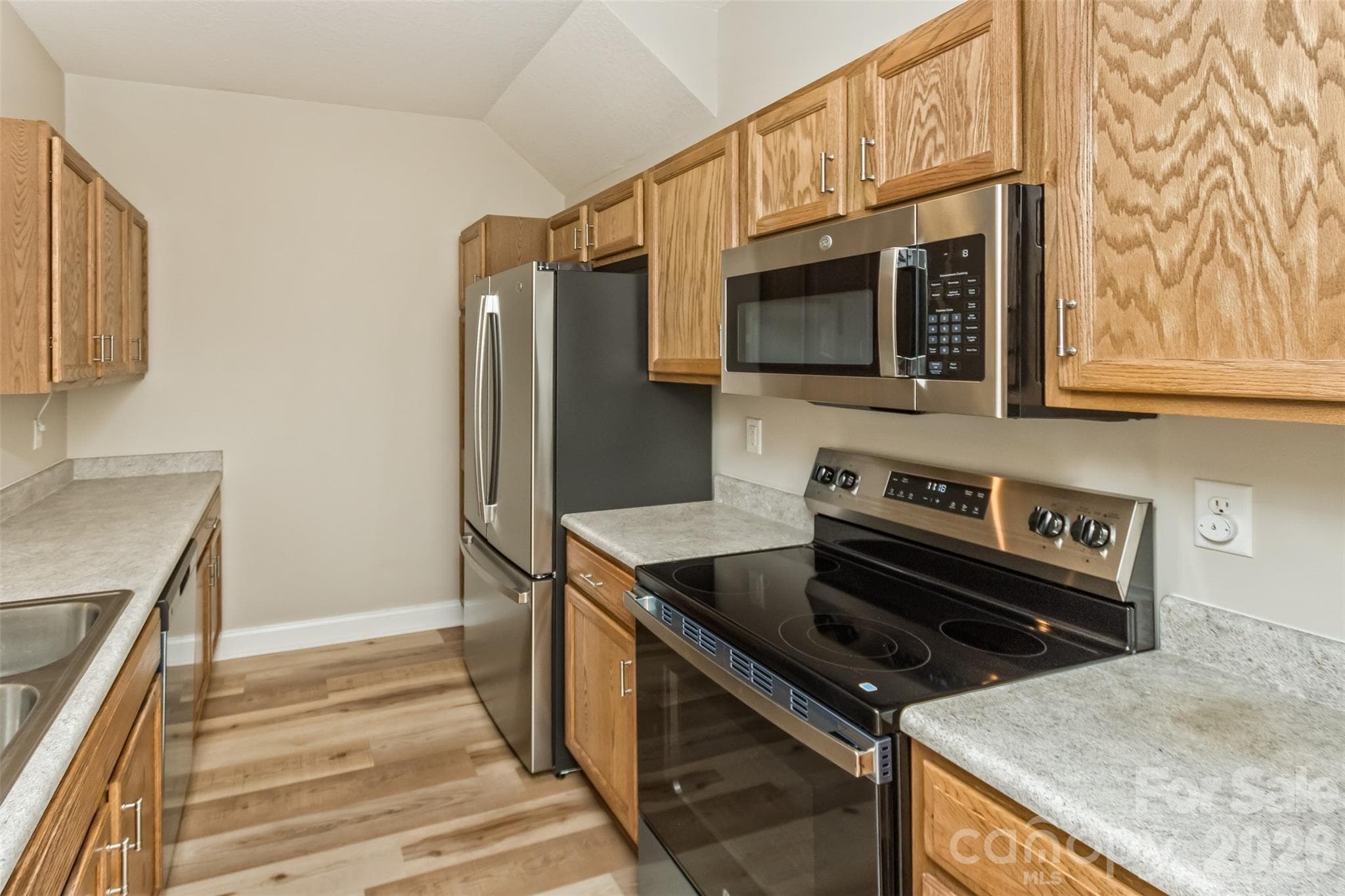 Condominium at 123 Foxden Drive, Fletcher, photo 26 of 43