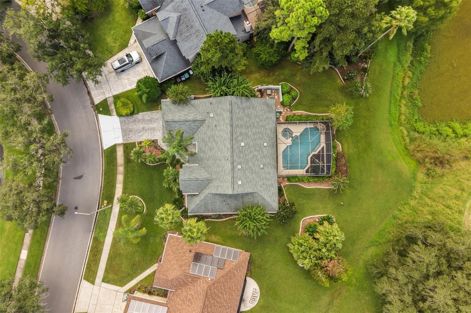 Single Family Residence at 13560 DORNOCH DR, ORLANDO, photo 32 of 34