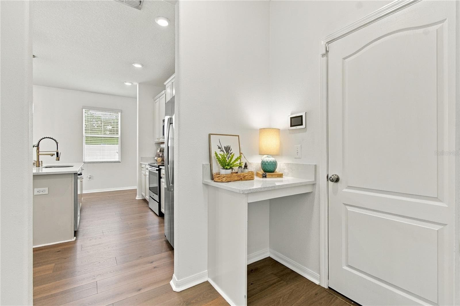 Garage Entry Way to Main Home. - 18928 HAMPSTEAD HEATH CT, LAND O LAKES