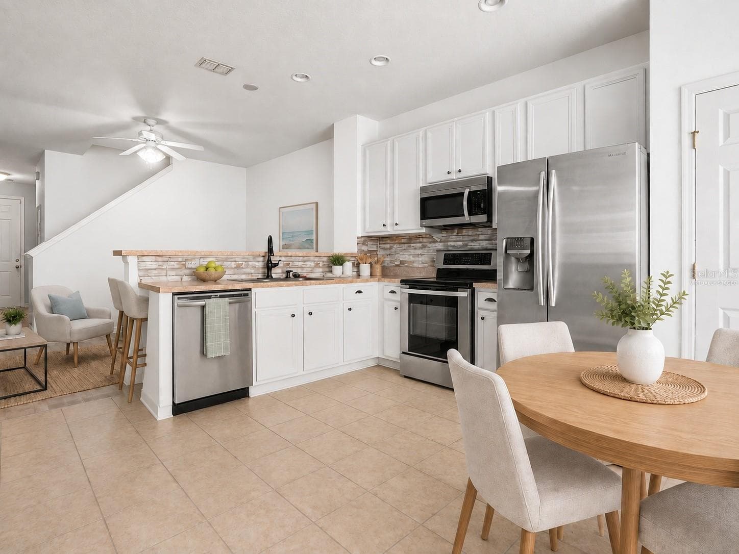 Virtually Staged - 7631 LONG ISLAND DR, KISSIMMEE