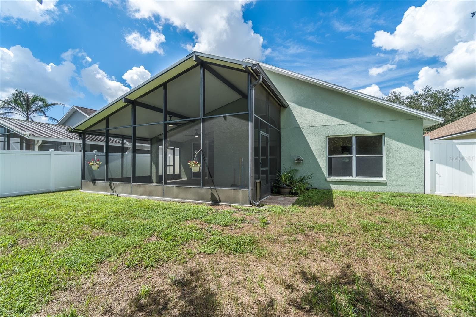 Single Family Residence at 6918 JAMESTOWN MANOR DR, RIVERVIEW, photo 7 of 37