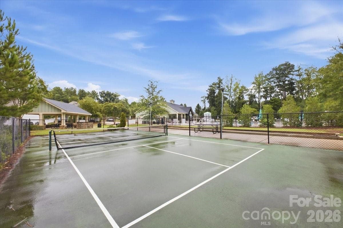 Single Family Residence at 1221 Acosta Court, Lake Wylie, photo 37 of 41