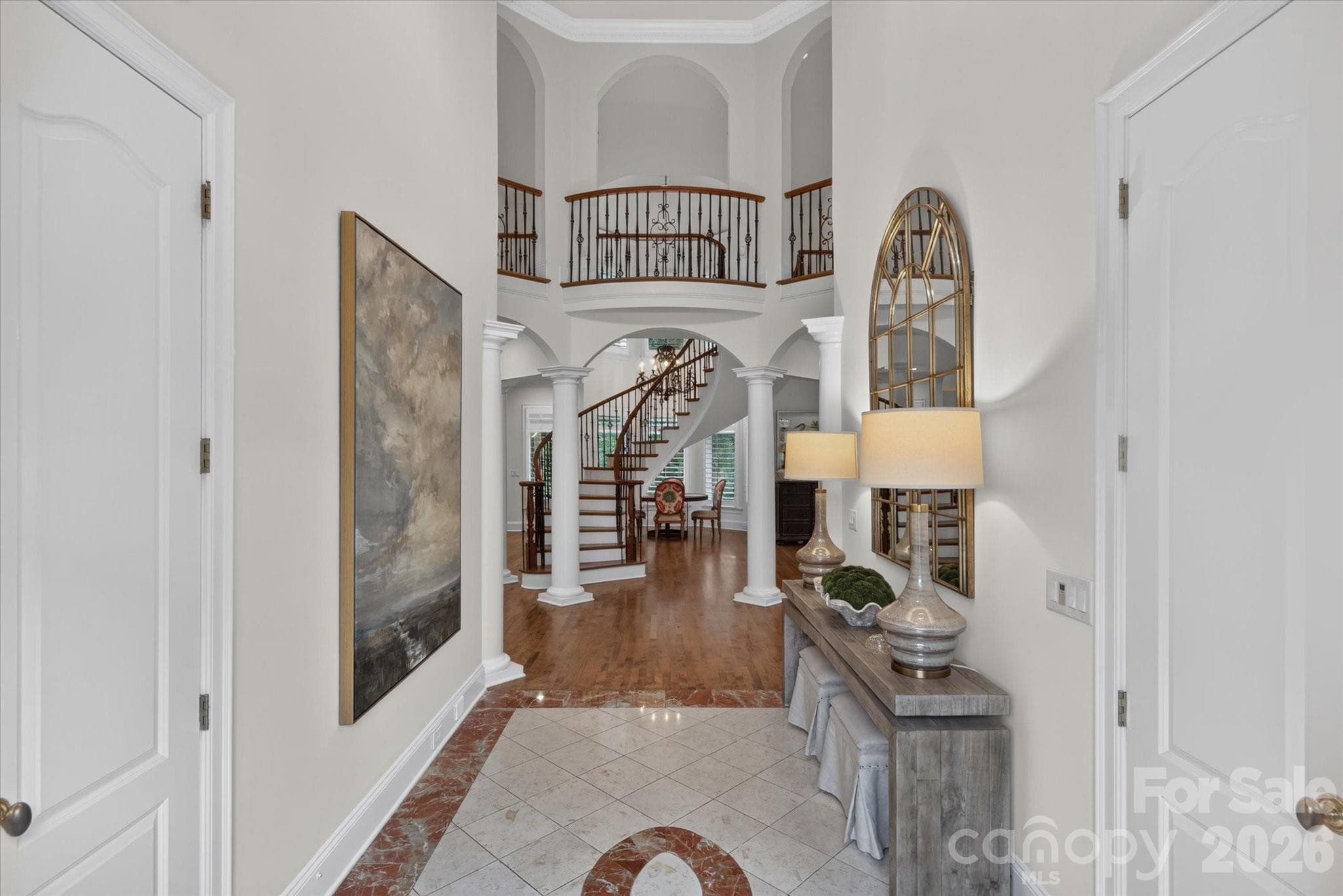 Two story foyer and Juliet balcony - 1005 Firethorne Club Drive, Marvin