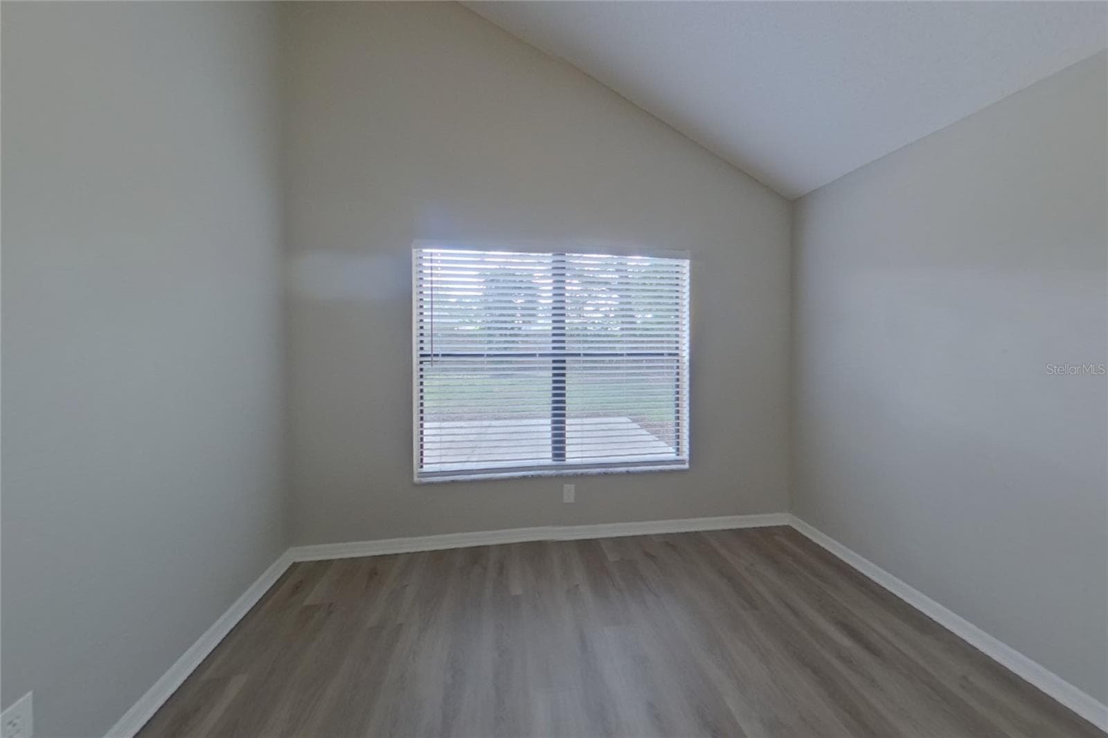 Single Family Residence at TAMPA, photo 4 of 17