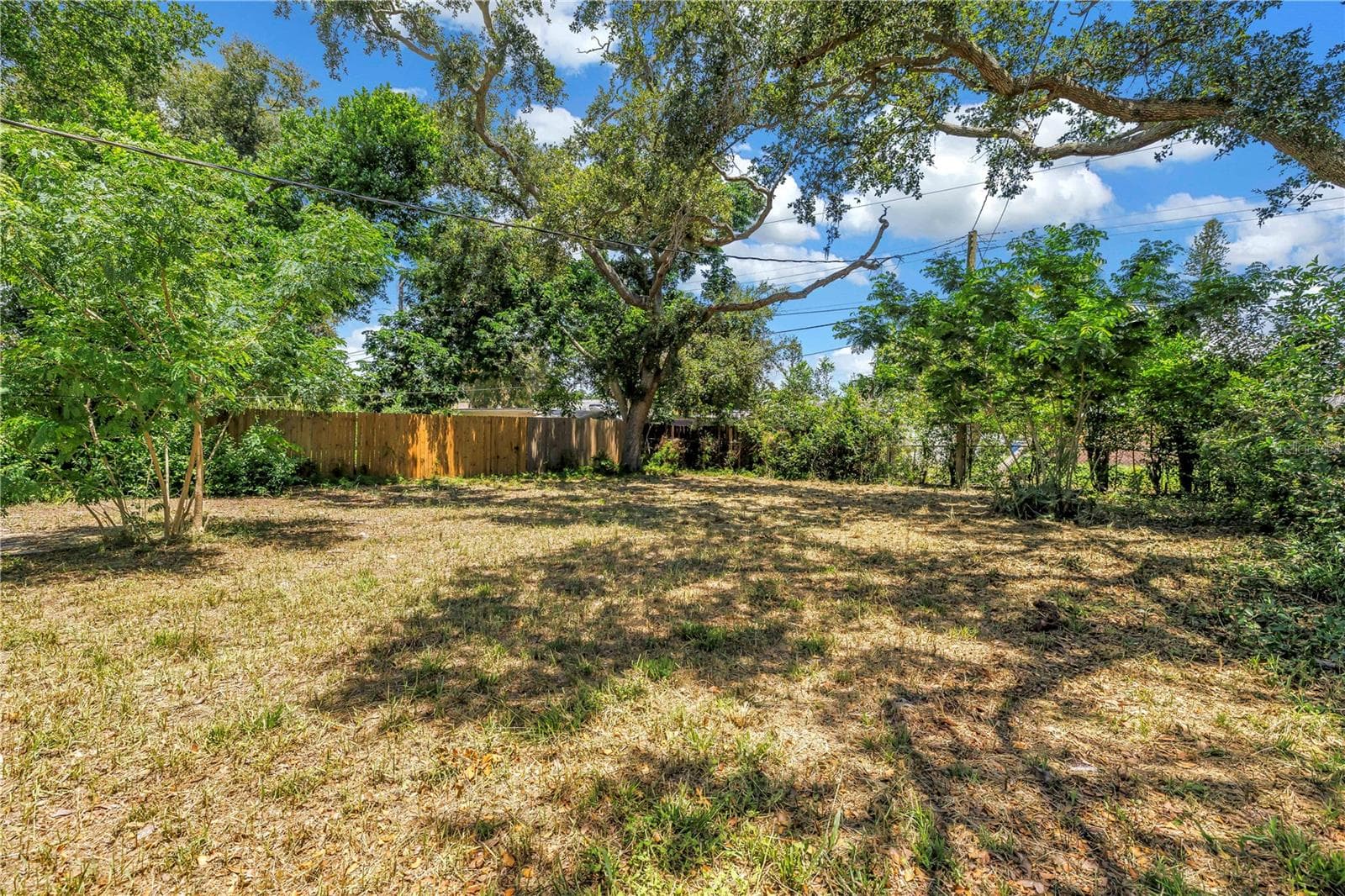 Single Family Residence at 930 ALCAZAR WAY S, ST PETERSBURG, photo 27 of 30