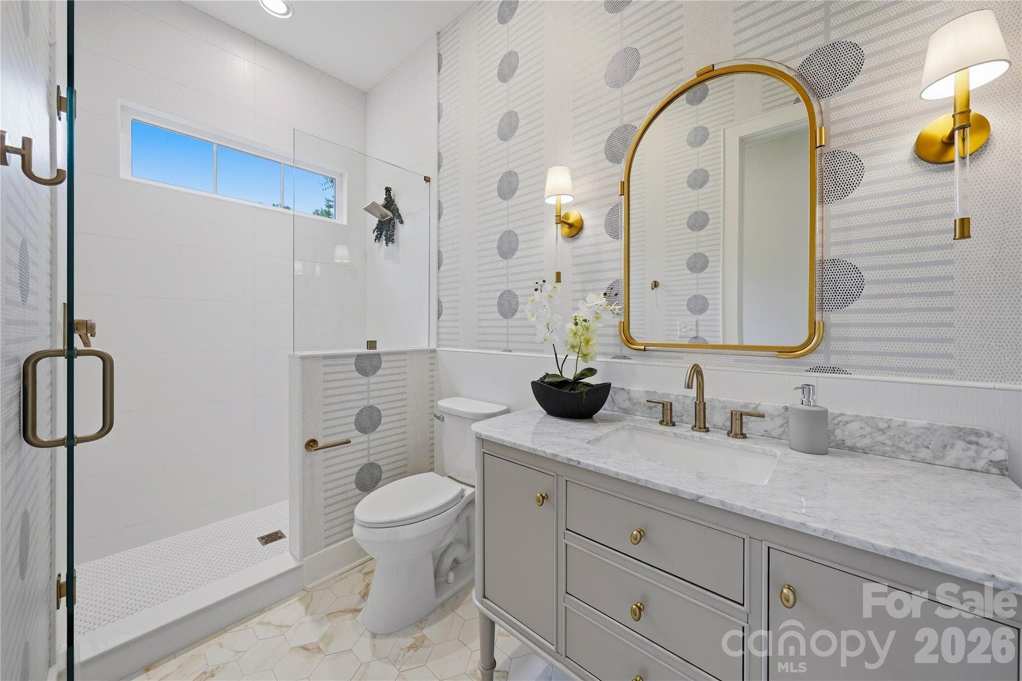 Main-level guest bathroom - 1115 Lomax Avenue, Charlotte