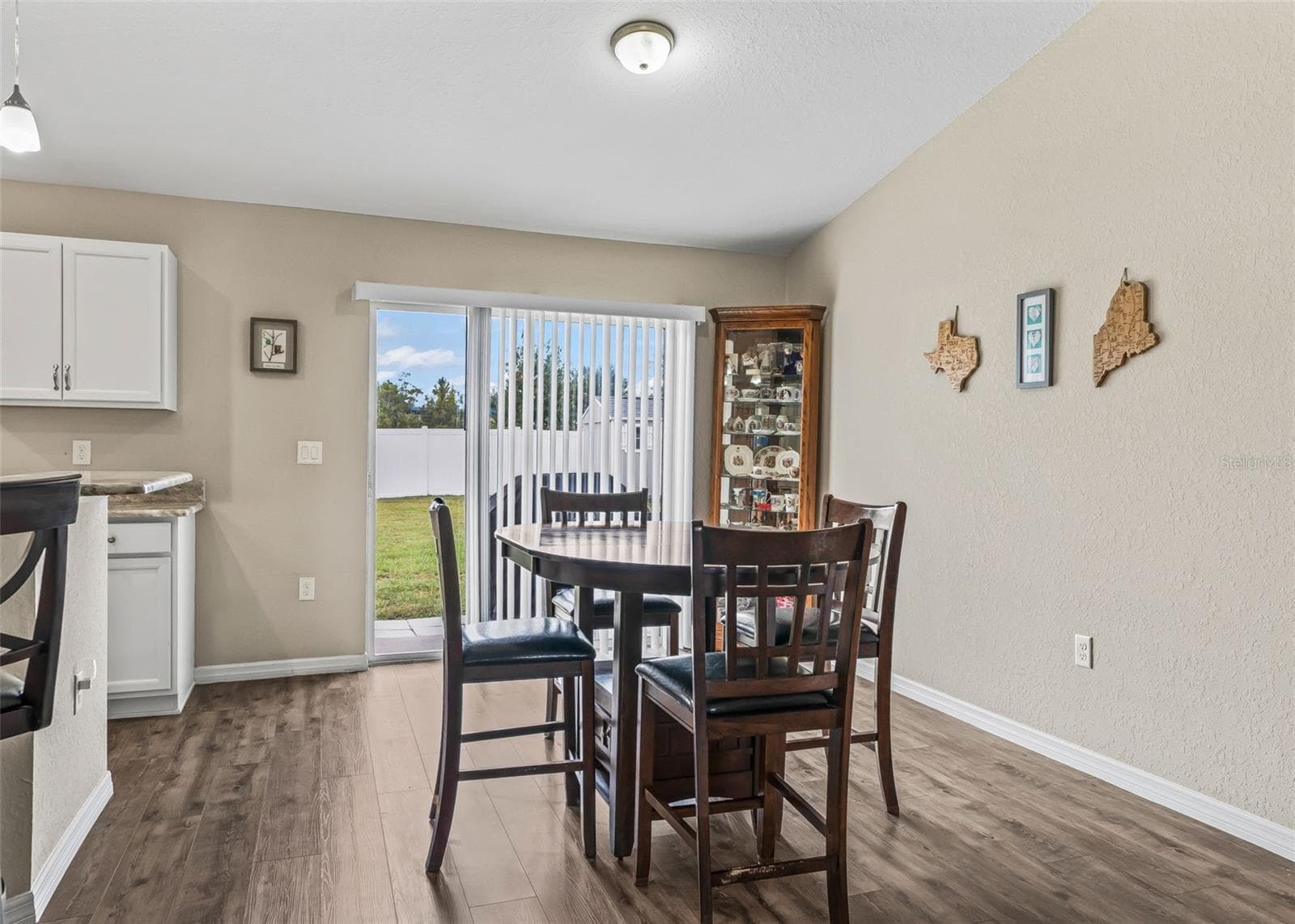 Single Family Residence at 9720 SE 157TH LN, SUMMERFIELD, photo 10 of 37
