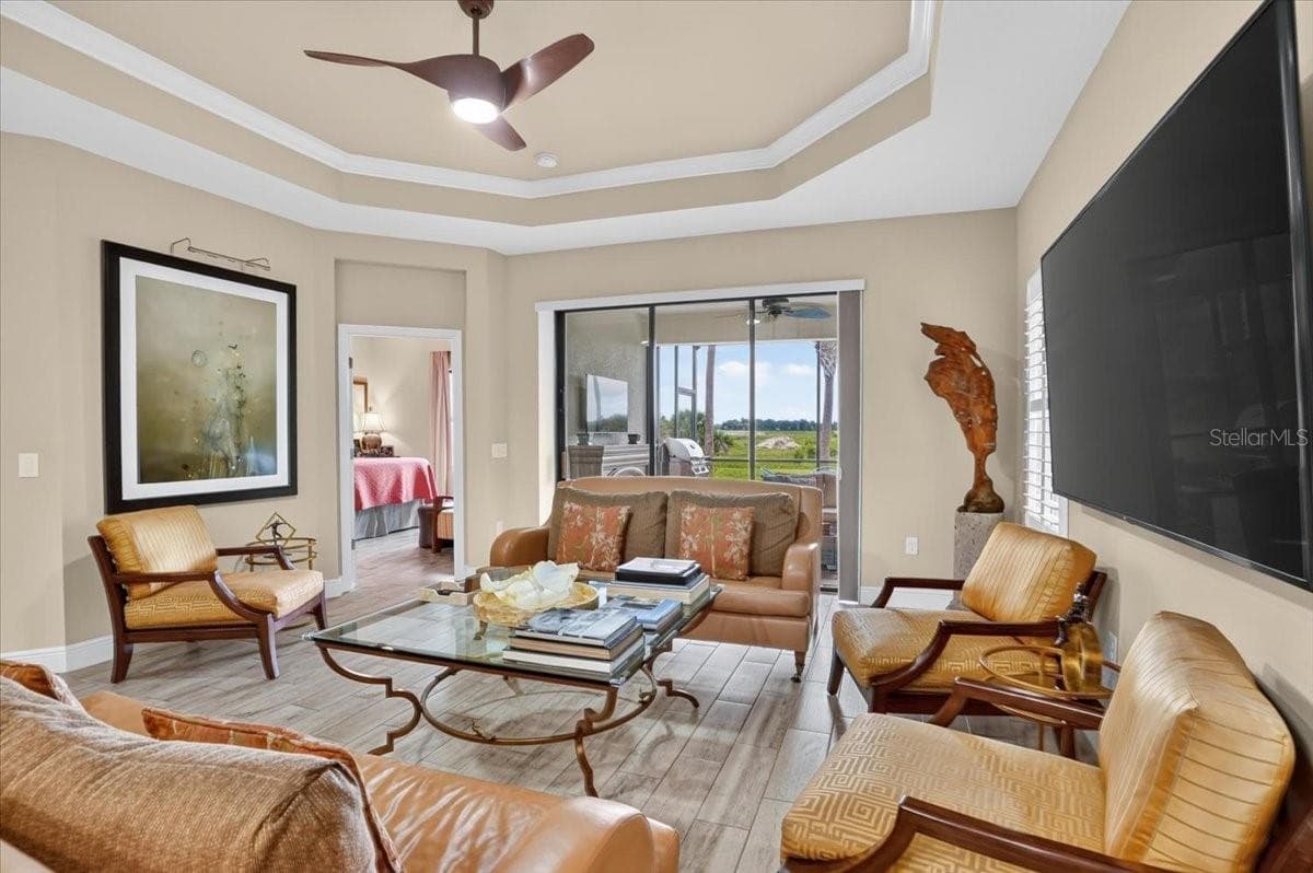 Living Room - 11241 MCDERMOTT CT, ENGLEWOOD
