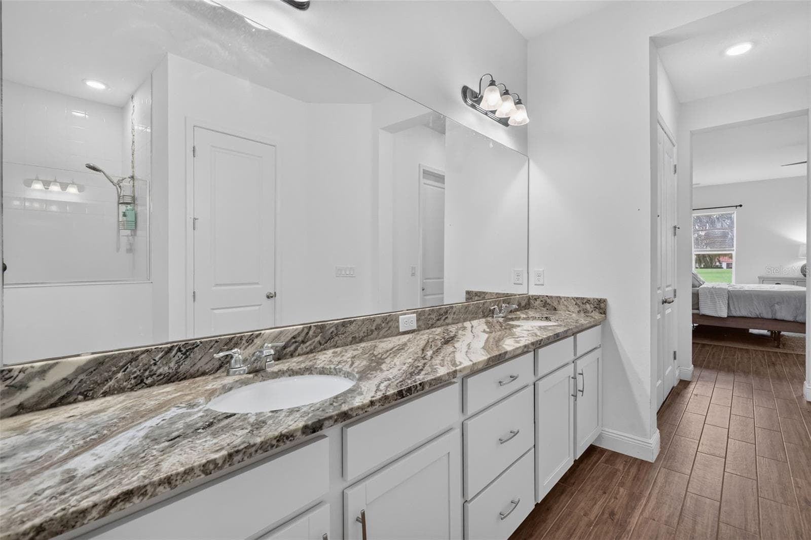 Single Family Residence at 30308 ISLAND CLUB DR, TAVARES, photo 28 of 44