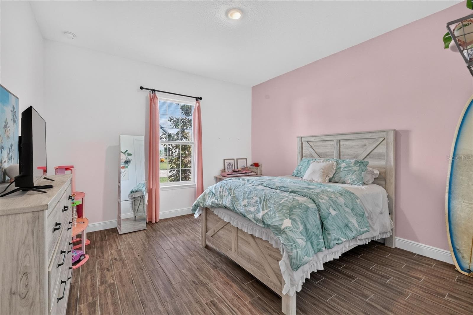 Single Family Residence at 30308 ISLAND CLUB DR, TAVARES, photo 31 of 44