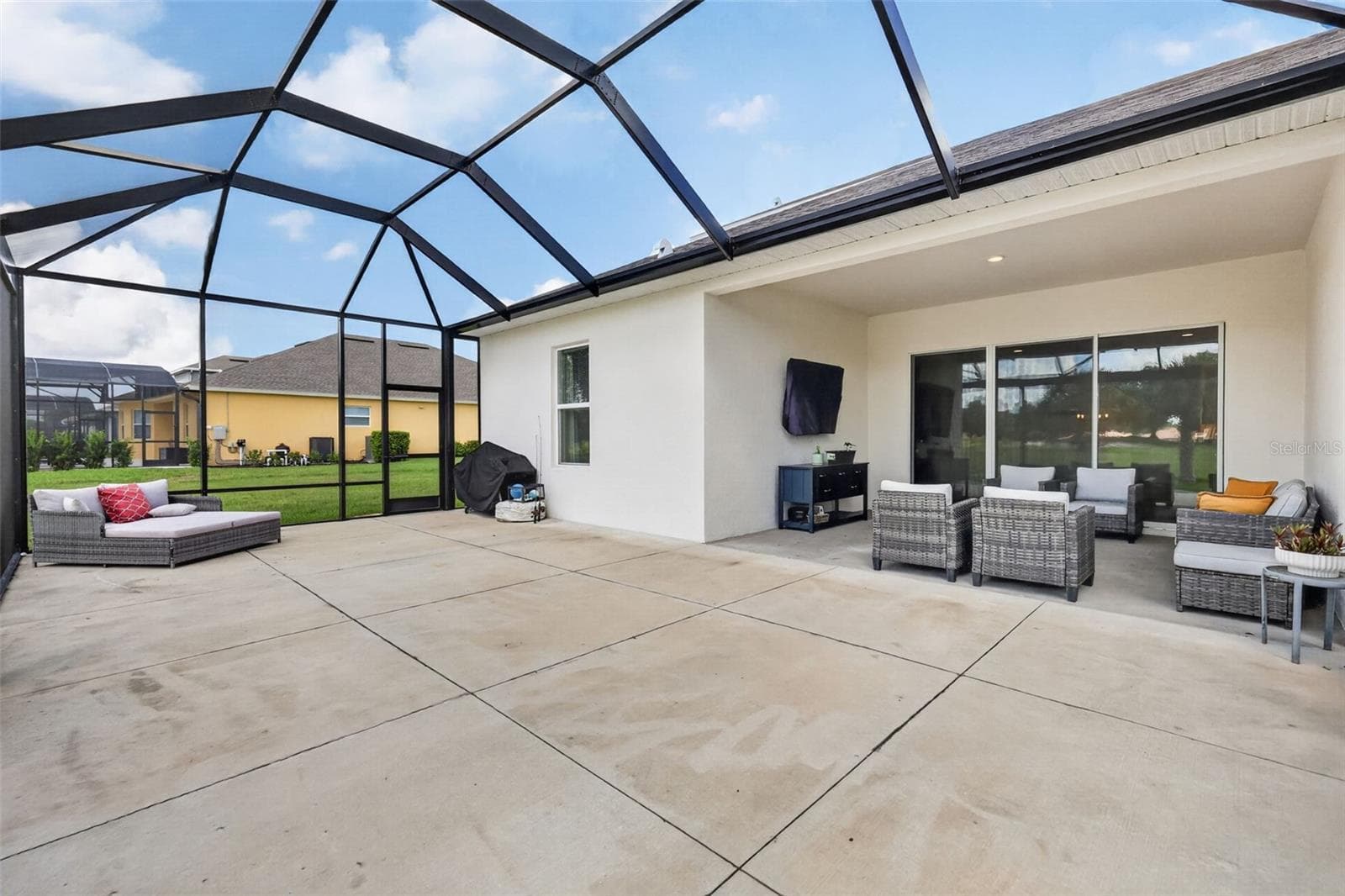 Single Family Residence at 30308 ISLAND CLUB DR, TAVARES, photo 39 of 44