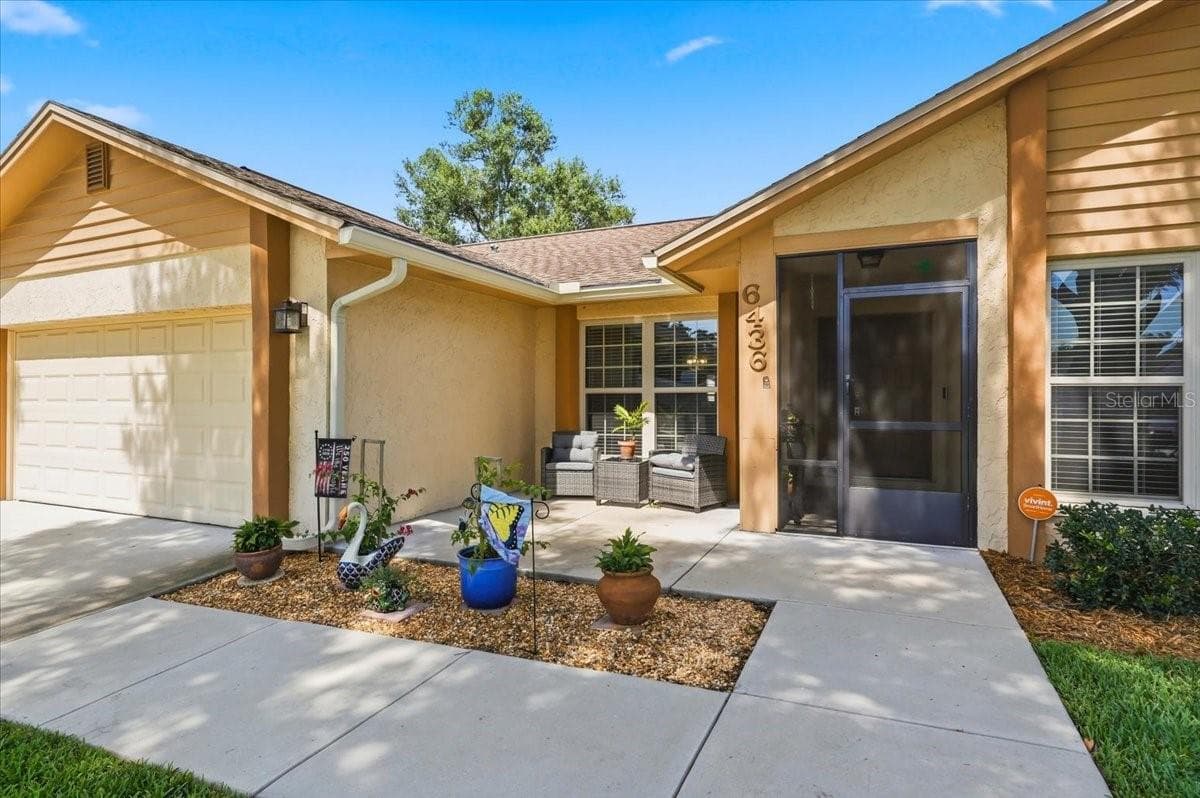 Single Family Residence at 6436 BUTTERNUT DR, LAKELAND, photo 7 of 64
