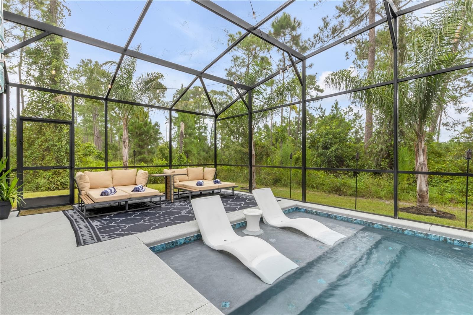 Single Family Residence at 925 11TH AVE, DELAND, photo 42 of 59