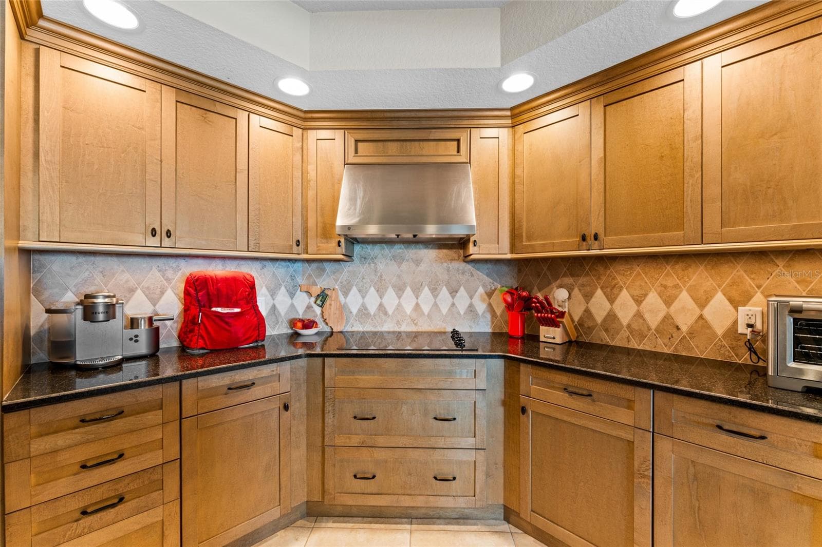 Condominium at 5301 GULF BLVD. BLVD #E406, ST PETE BEACH, photo 32 of 76