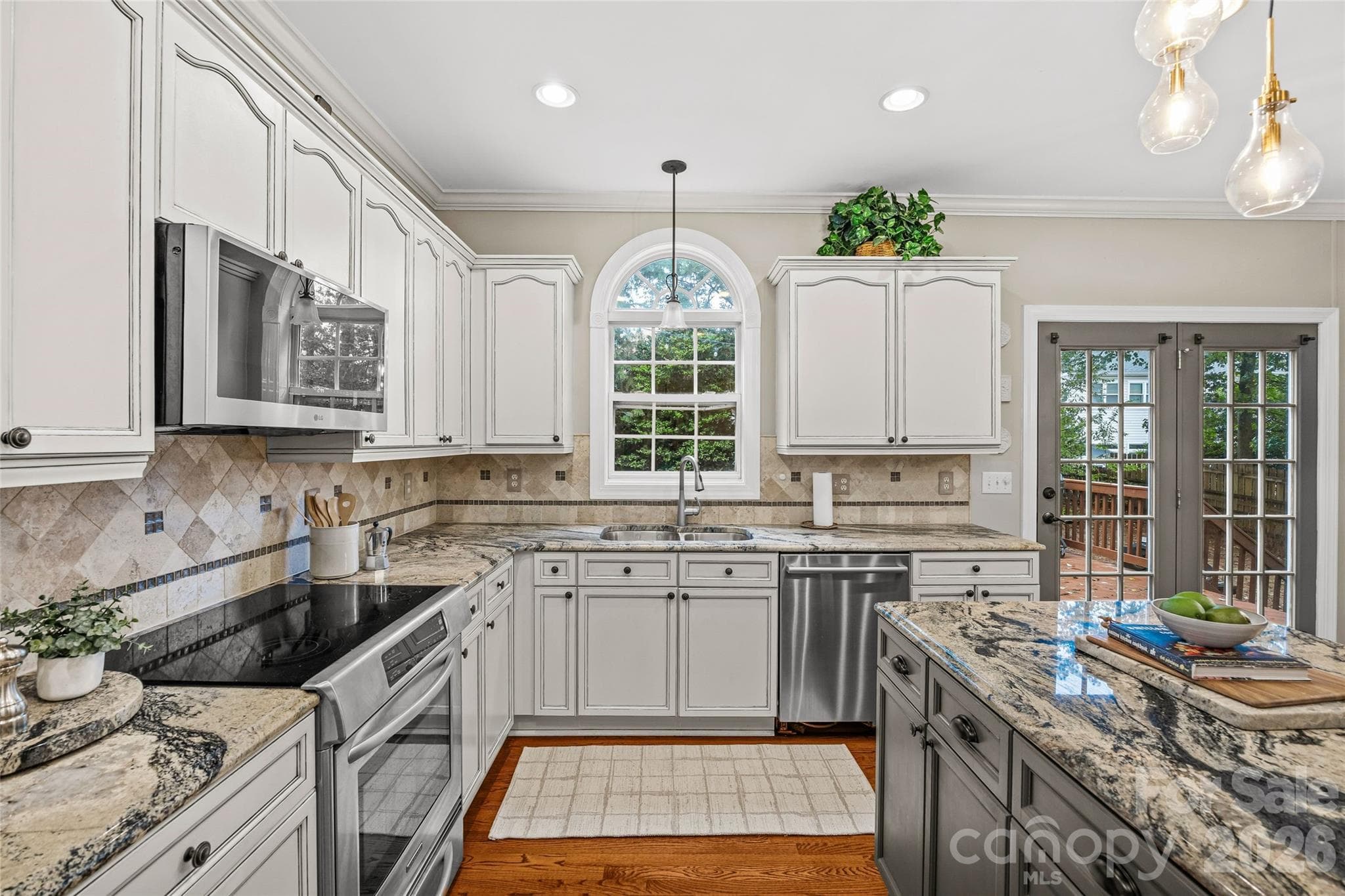 Single Family Residence at 11424 Innes Court, Charlotte, photo 14 of 43