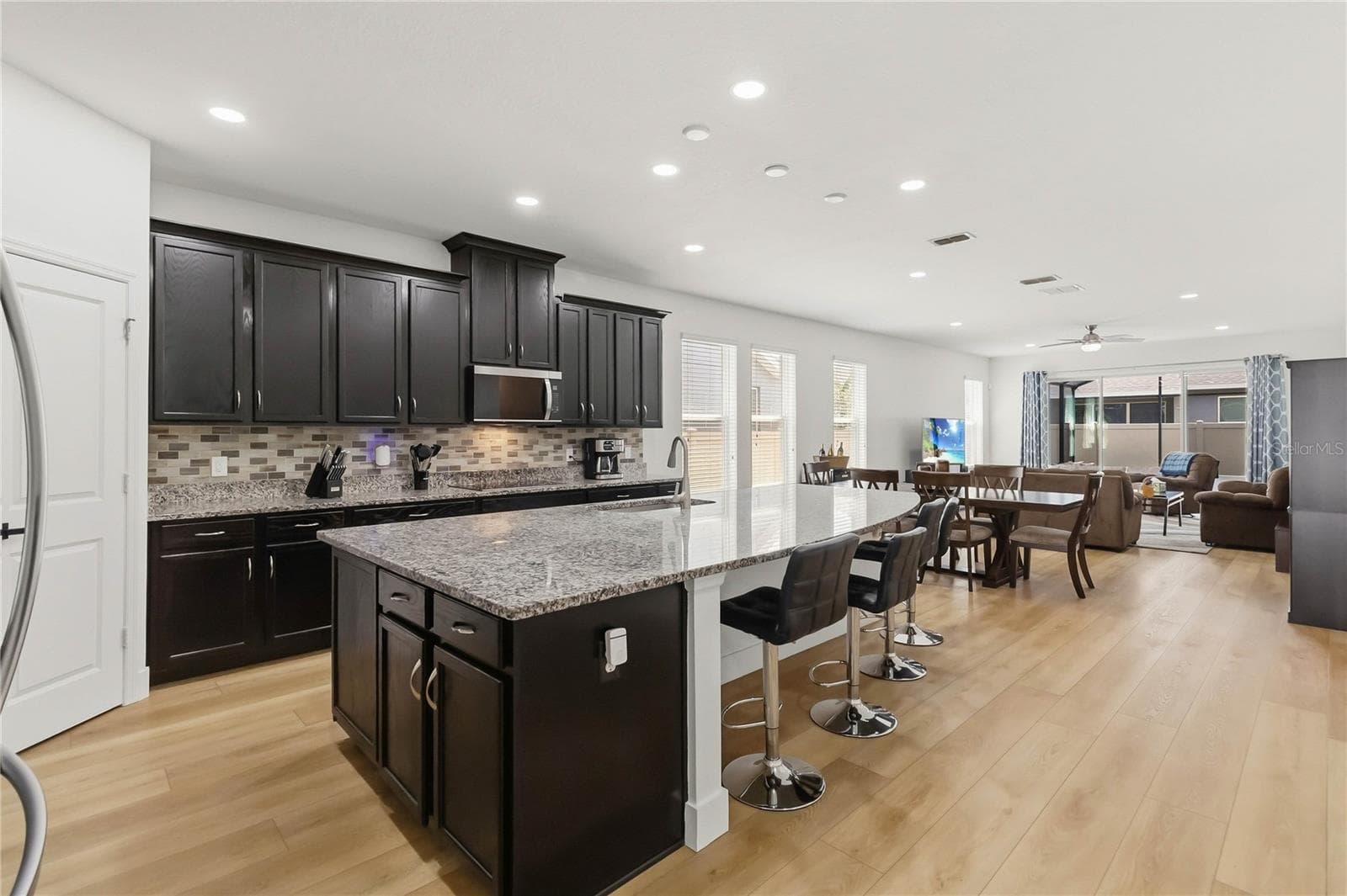 Single Family Residence at 4334 CYPRESS GLADES LN, ORLANDO, photo 10 of 54
