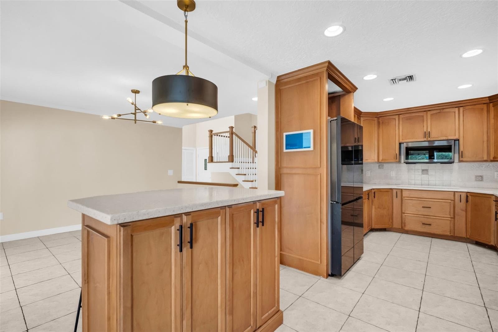 Single Family Residence at 3992 ORCHARD HILL CIR, PALM HARBOR, photo 4 of 87