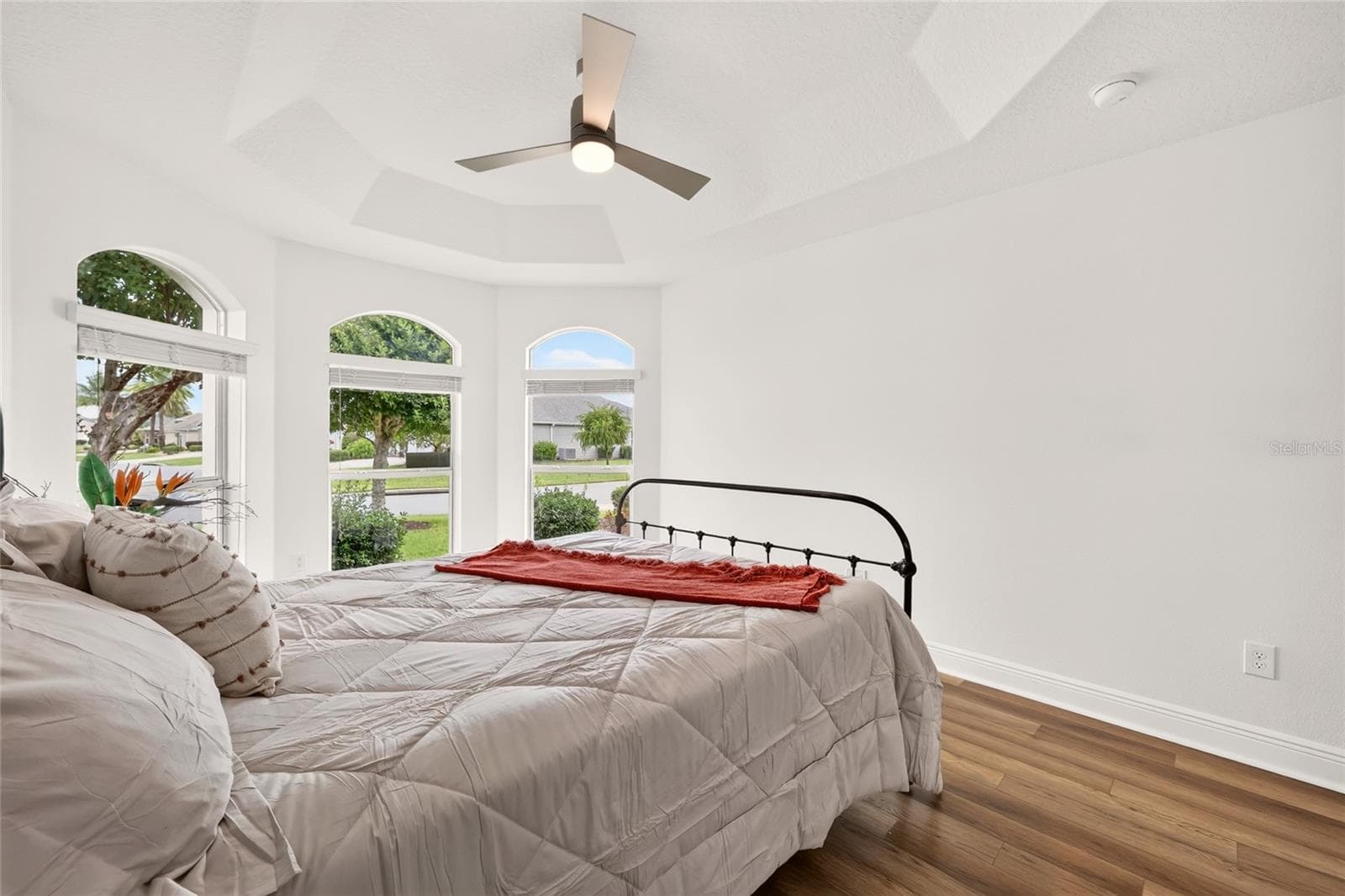 Laminate Flooring & Upgraded Ceiling Fan - 2084 NORDIC LN, THE VILLAGES