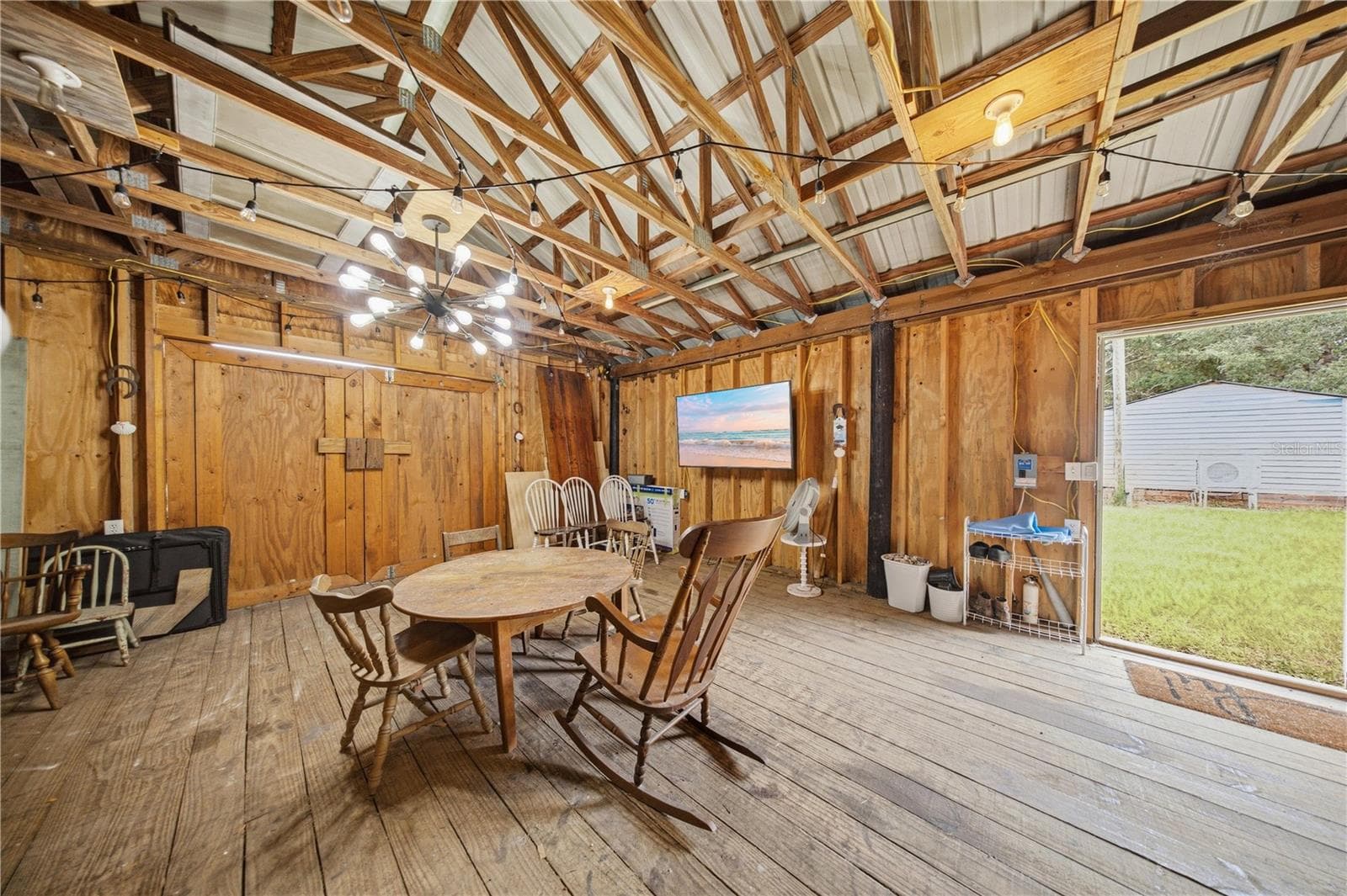 Manufactured Home at 14468 NE 150TH AVE, FORT MC COY, photo 13 of 51