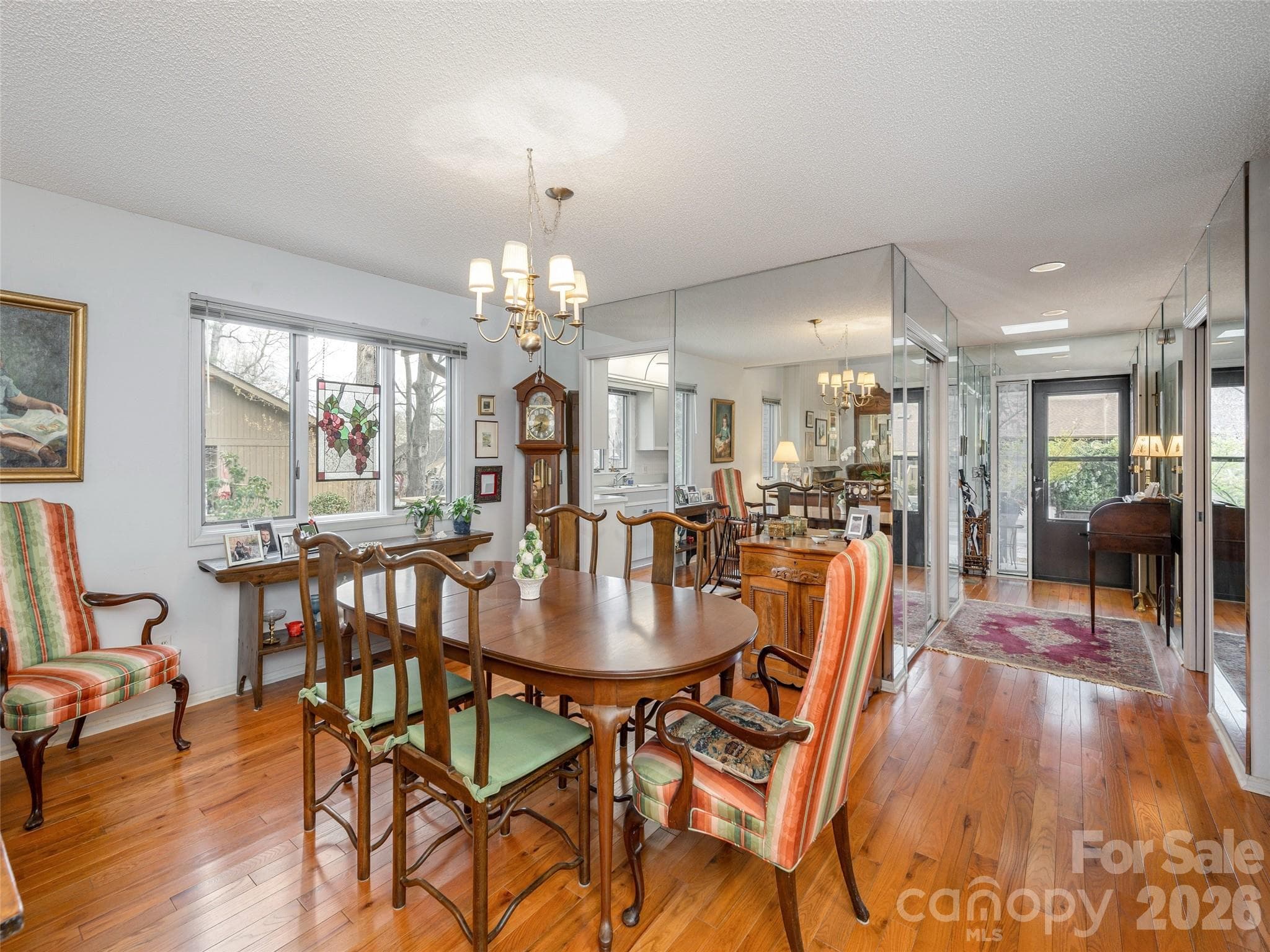 Condominium at 601 Red Oak Drive, Hendersonville, photo 5 of 41