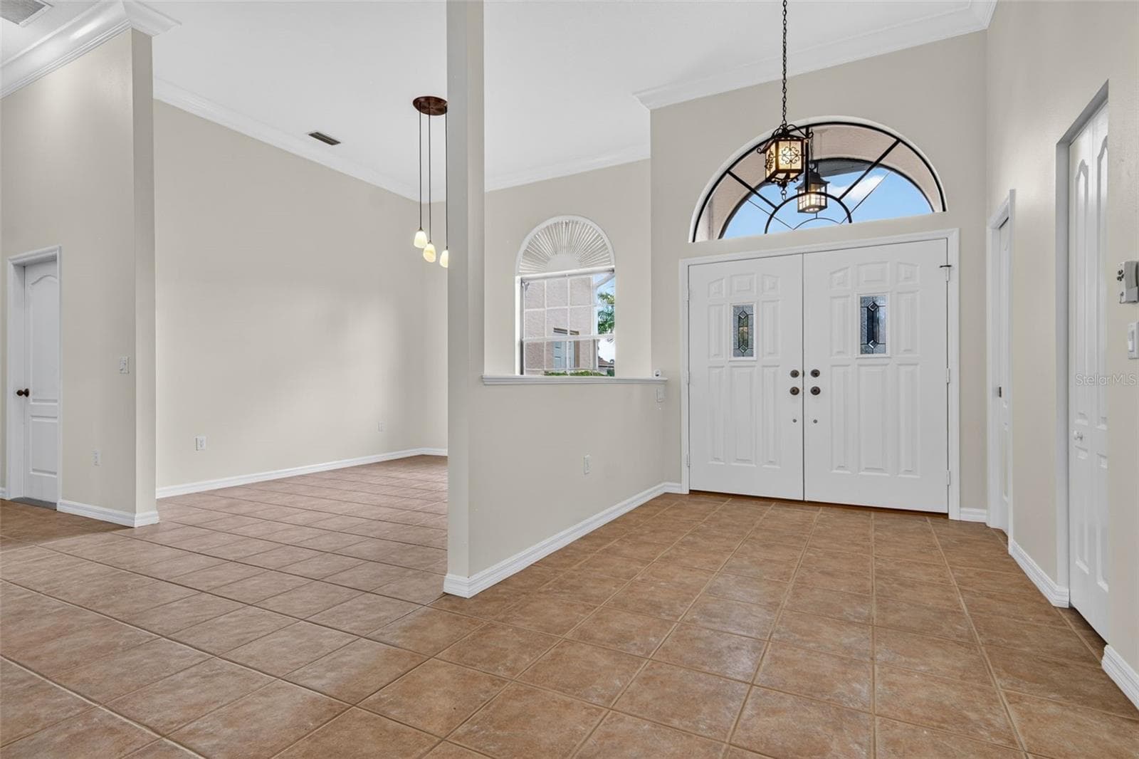 Single Family Residence at 679 SAWGRASS BRIDGE RD, VENICE, photo 7 of 88