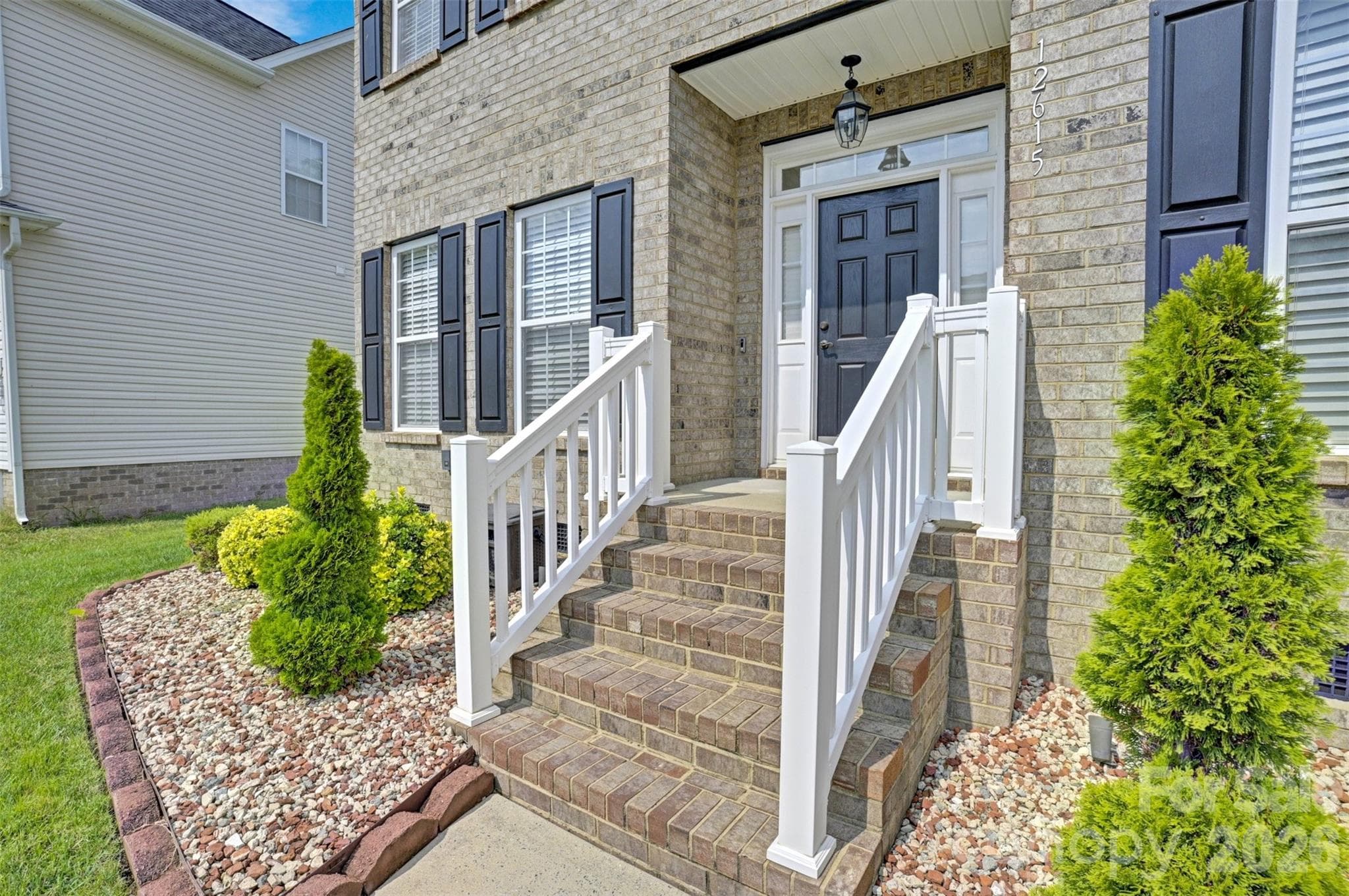 Single Family Residence at 12615 Coltart Court, Charlotte, photo 4 of 34