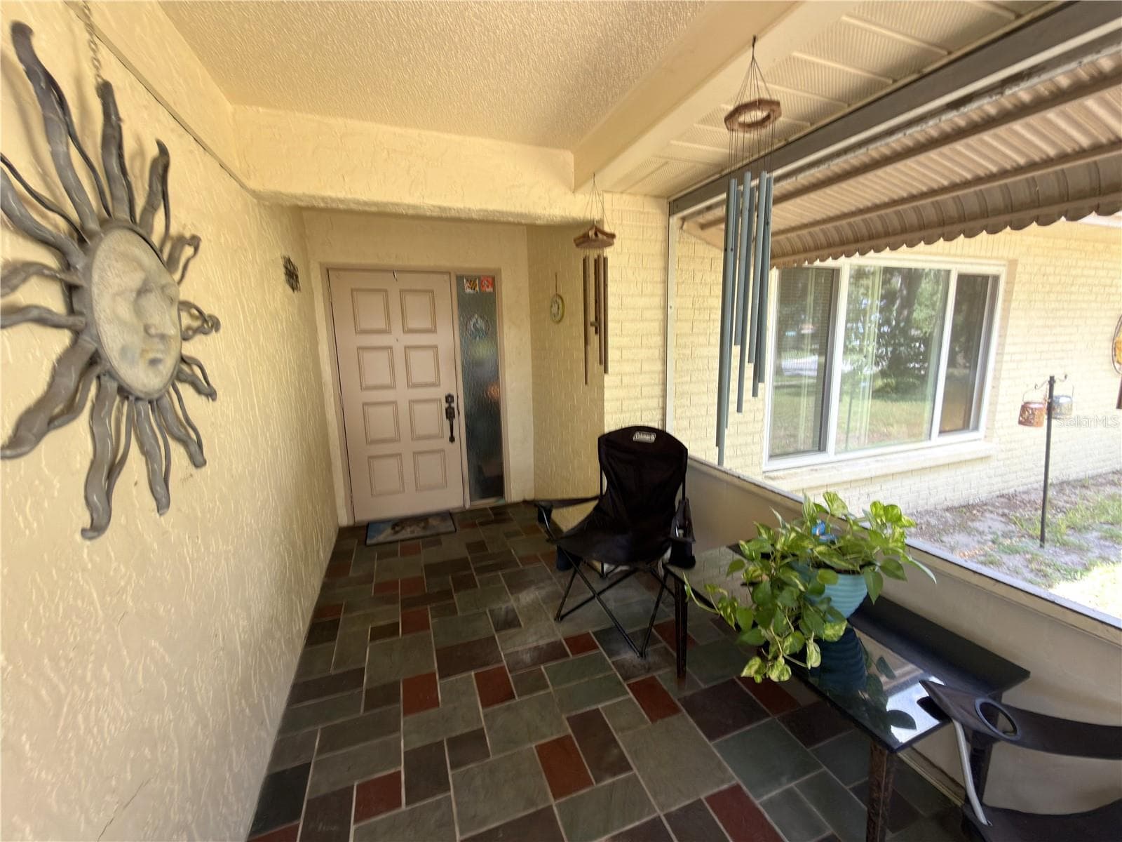 Single Family Residence at 1382 GLENGARRY DR, PALM HARBOR, photo 4 of 40