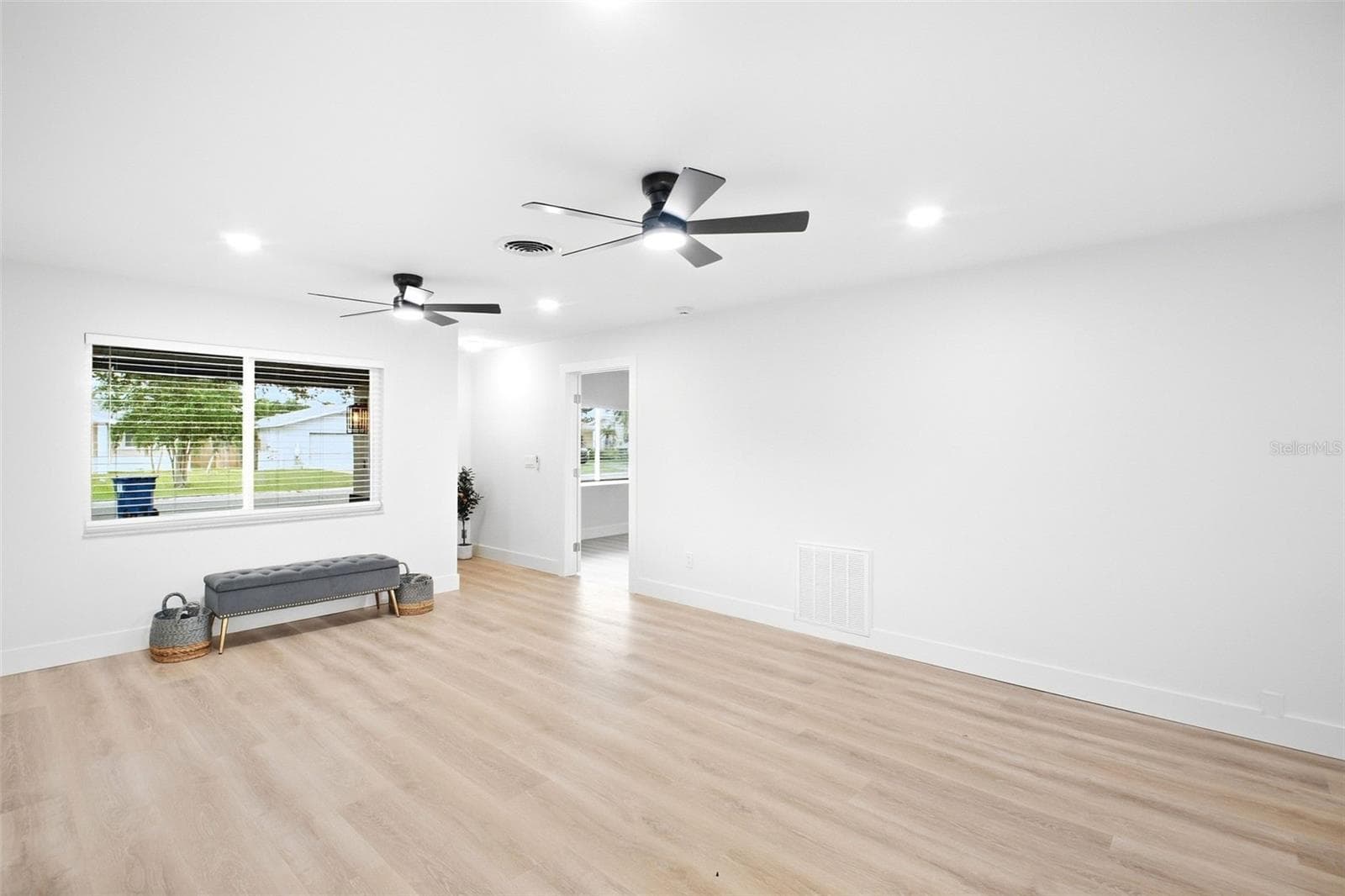 Single Family Residence at 5734 20TH AVE N, ST PETERSBURG, photo 15 of 50