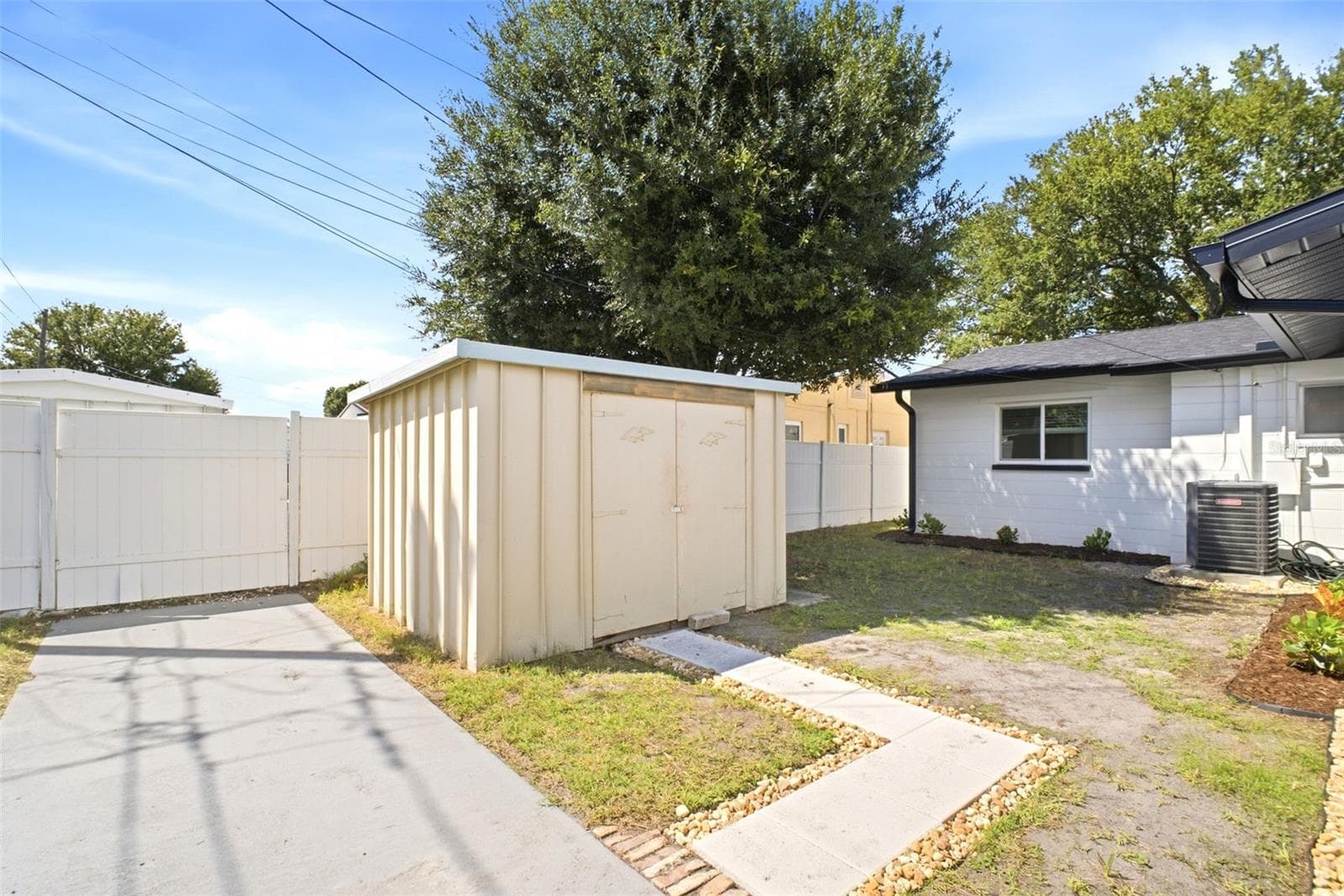 Single Family Residence at 5734 20TH AVE N, ST PETERSBURG, photo 47 of 50
