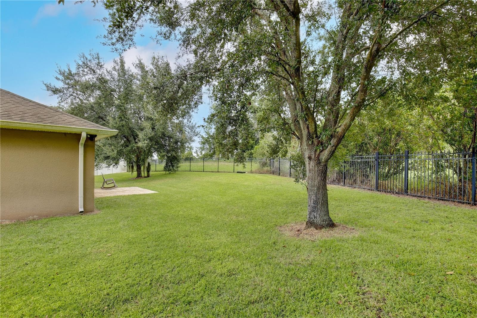 Single Family Residence at 942 WILLOW OAK LOOP, MINNEOLA, photo 40 of 42