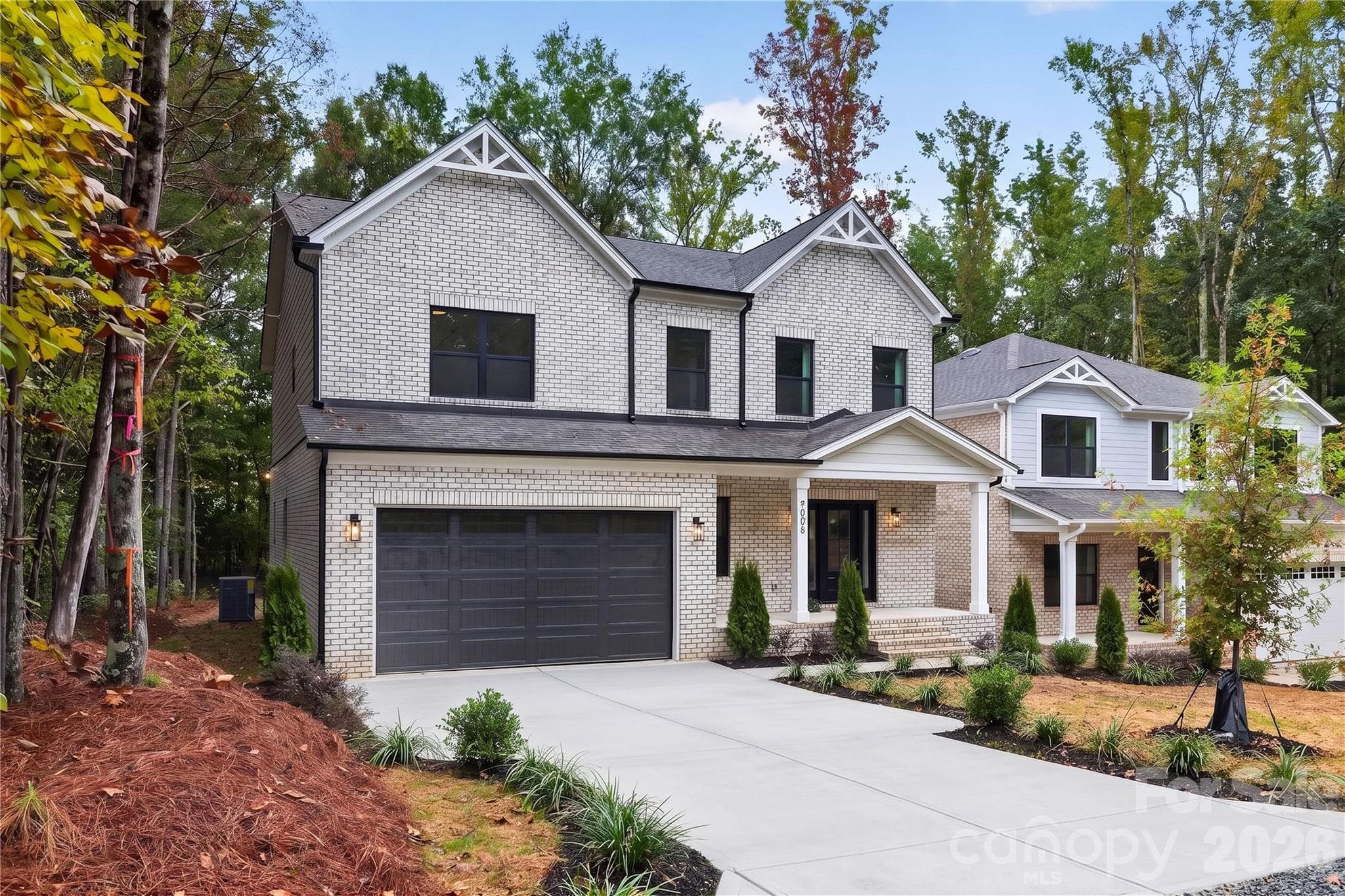 9006 Pinenoll Lane