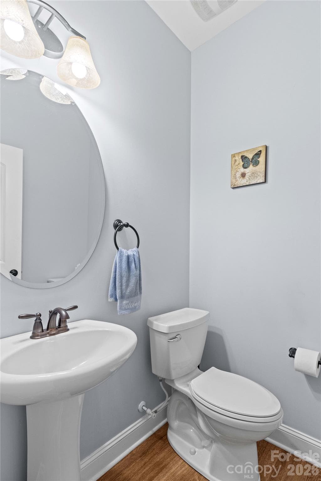 Half Bath for Guesta - 111 Paradise Hills Circle, Mooresville