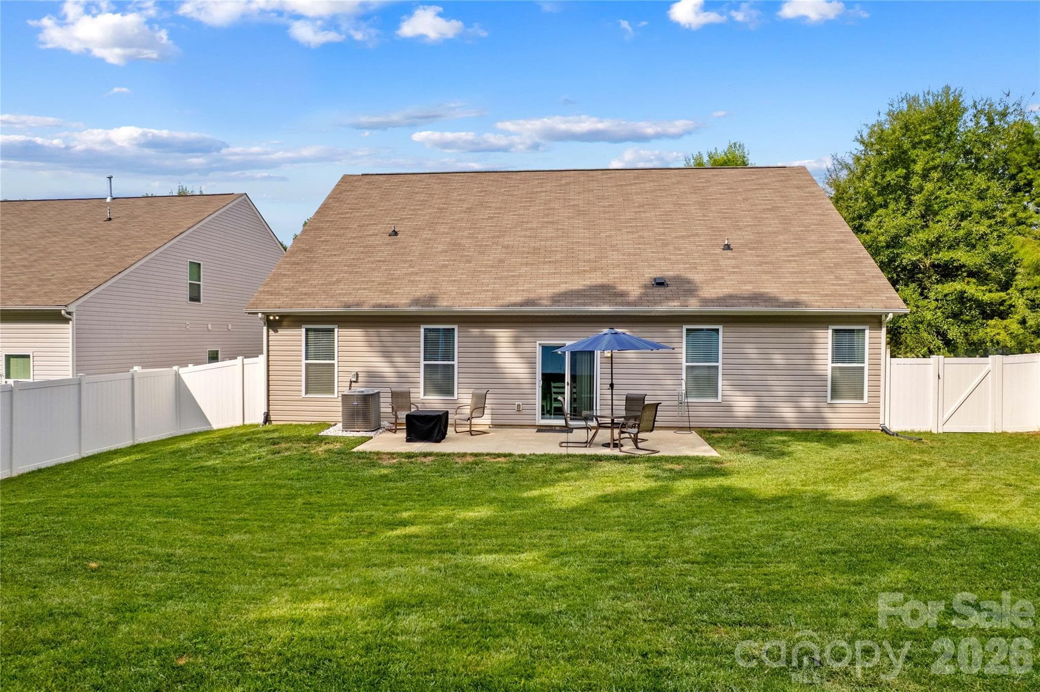 Fully Fenced Back Yard - 111 Paradise Hills Circle, Mooresville